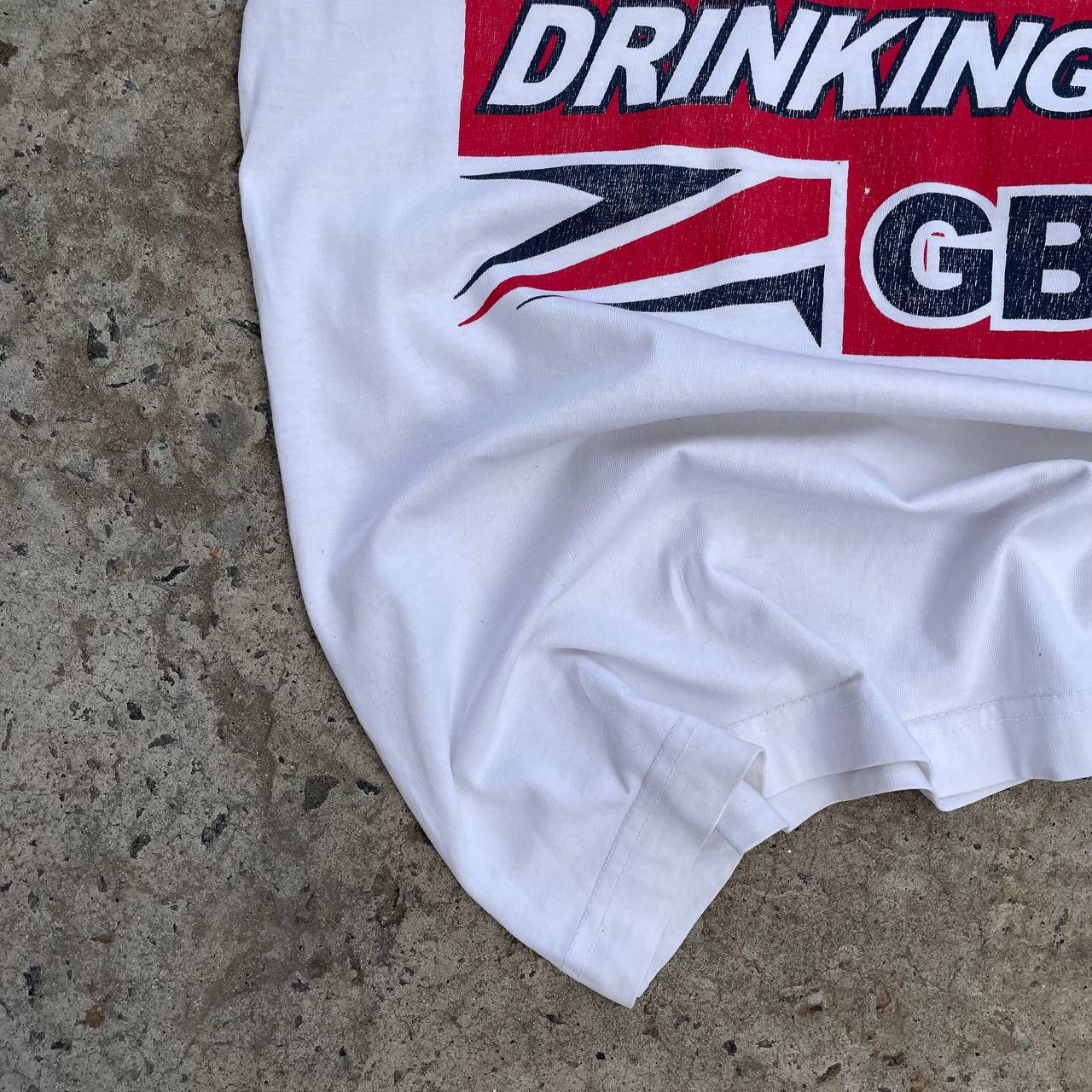 Hypebeast VTG Great Britain Drinking Team T-shirts Obscene Clothing Size US L / EU 52-54 / 3 - 9 Thumbnail