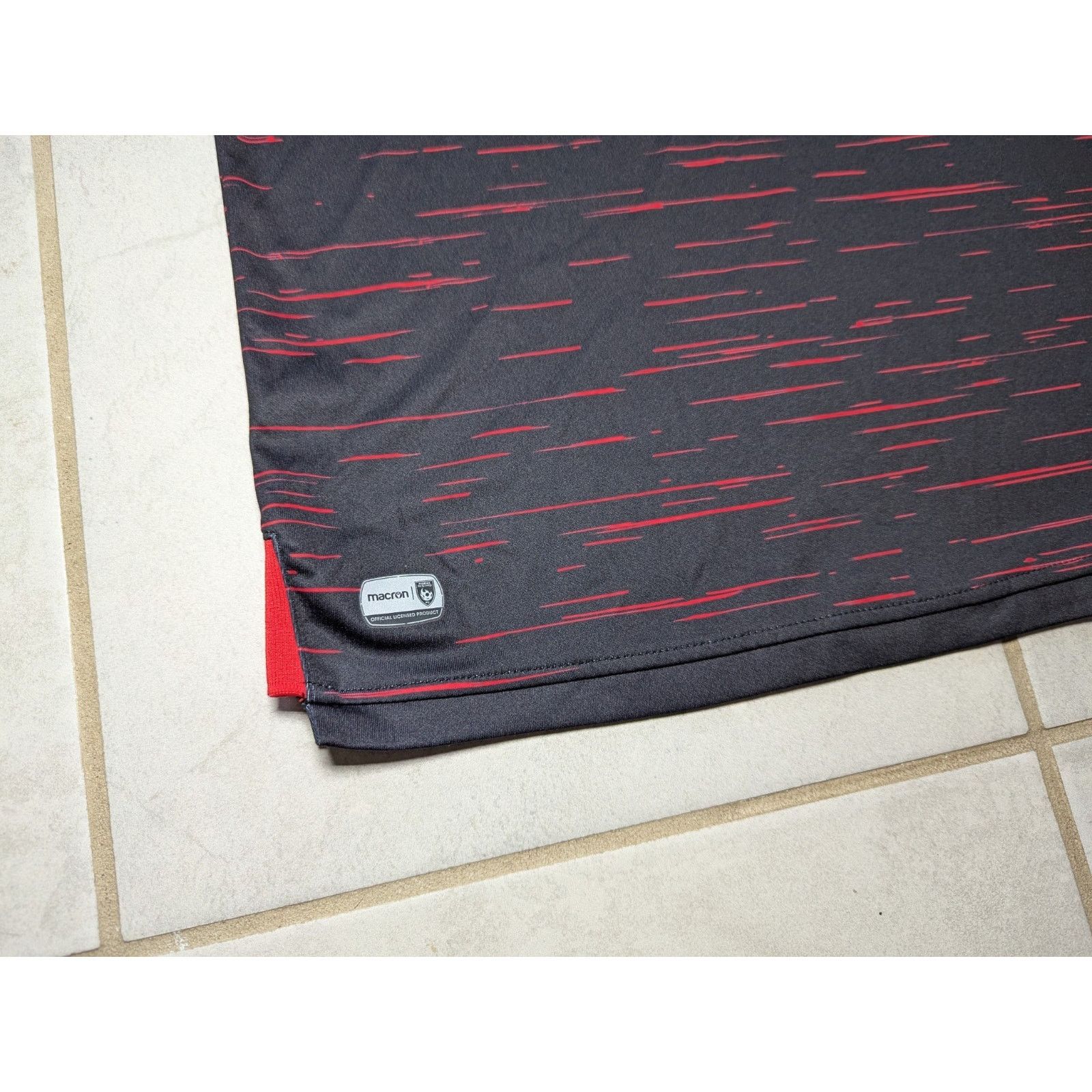 Macron Macron Men's Medium Phoenix Rising 2019/20 Away Black Jersey Size US M / EU 48-50 / 2 - 4 Thumbnail