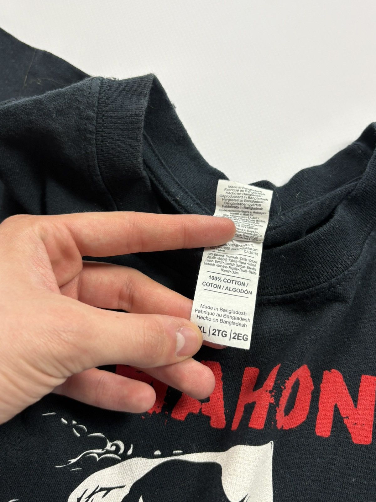Vintage VINTAGE THE MAHONES MRS TEE T-SHIRT RETRO ROCK MERCH METAL Size US XXL / EU 58 / 5 - 10 Thumbnail