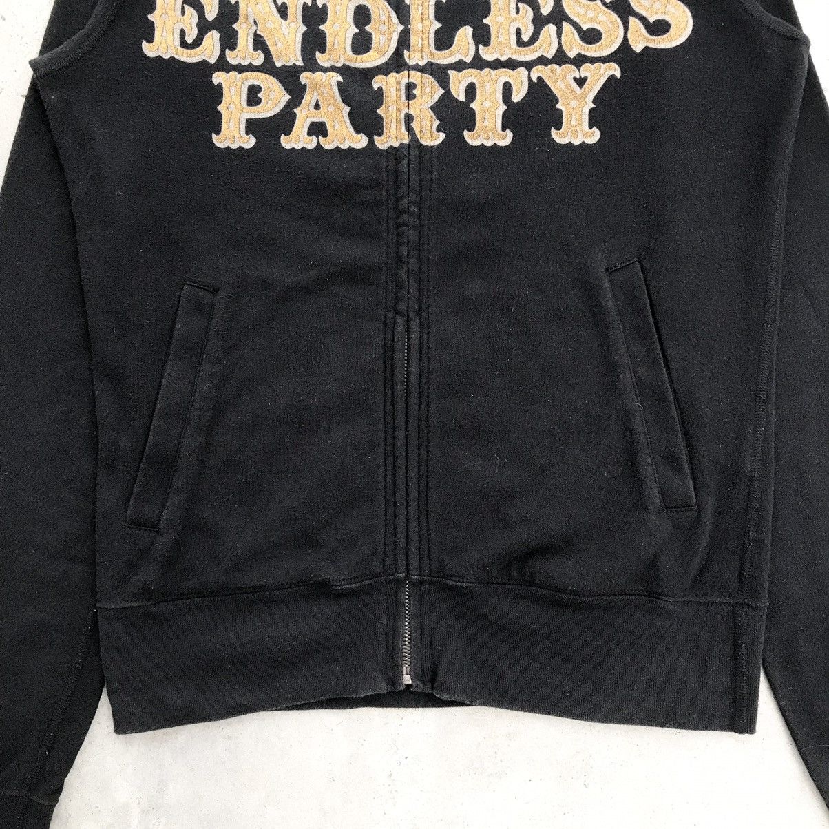 Hysteric Glamour 2000's Hysteric Glamour " Endless Party " Black Sweater Size US S / EU 44-46 / 1 - 5 Thumbnail