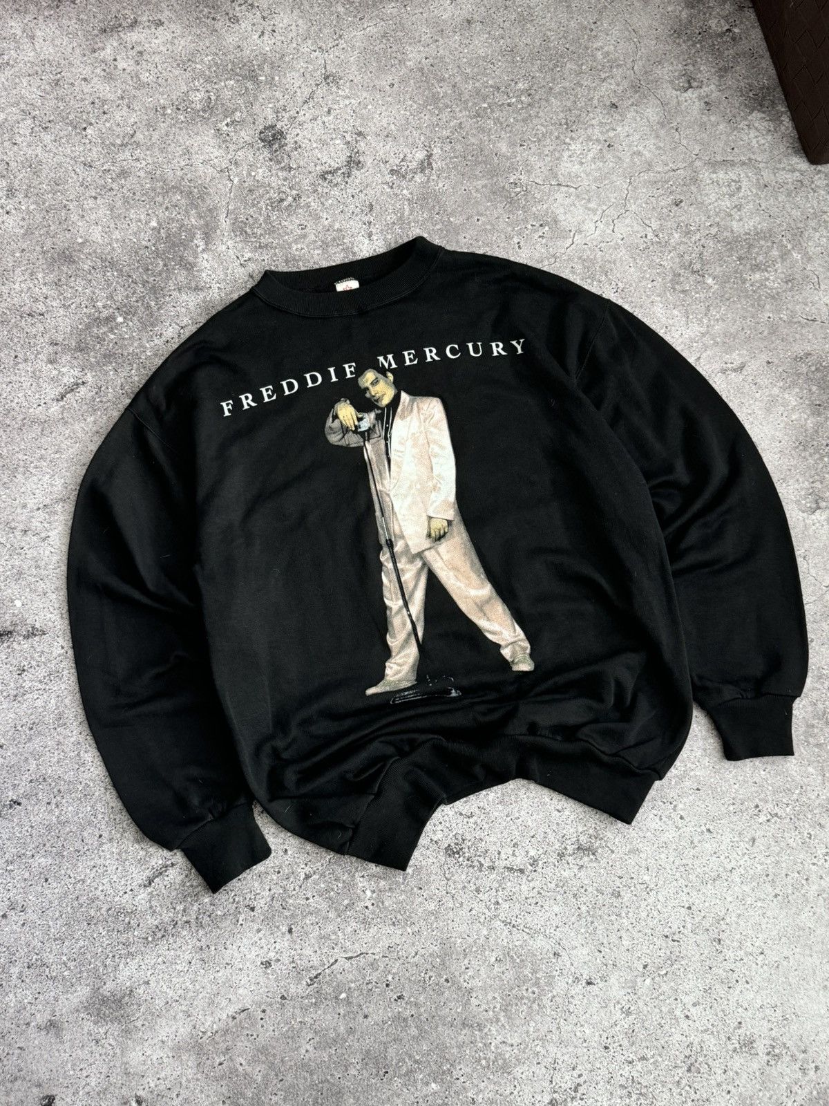 Band Tees Vintage Rare 90s Freddie Mercury Sweatshirt Size US L / EU 52-54 / 3 - 2 Thumbnail