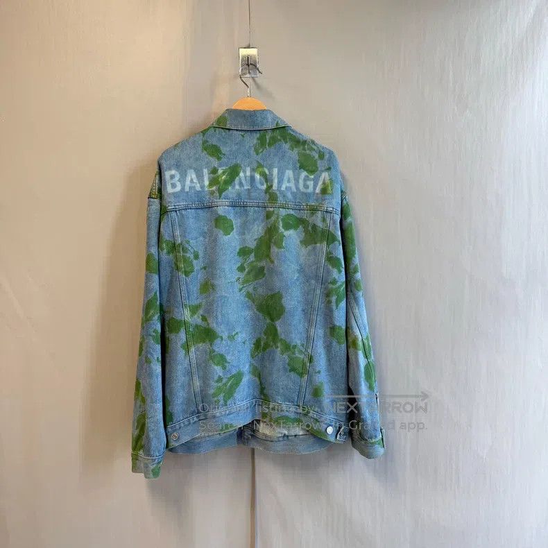 Balenciaga Balenciaga Moss printed denim jacket Size XXS / US 00 / IT 34 - 1 Thumbnail