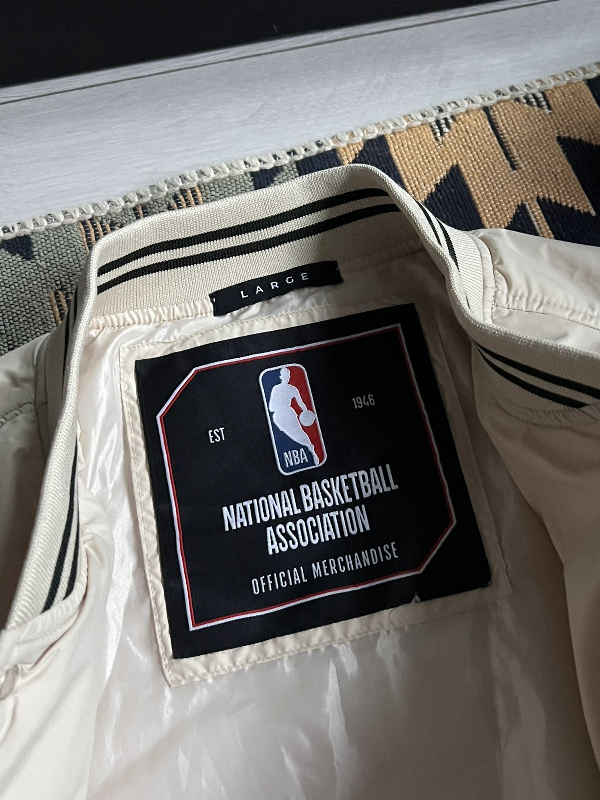 Boston Traders Boston Celtics Basketball Official Merchandise Jacket Size US L / EU 52-54 / 3 - 7 Thumbnail