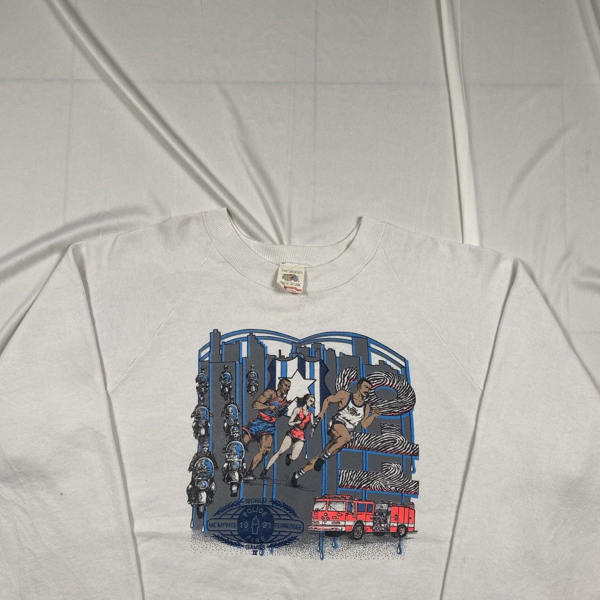 Fruit Of The Loom Vintage 1991 Memphis Tennessee Police Fire Games Crewneck Size US L / EU 52-54 / 3 - 1 Thumbnail