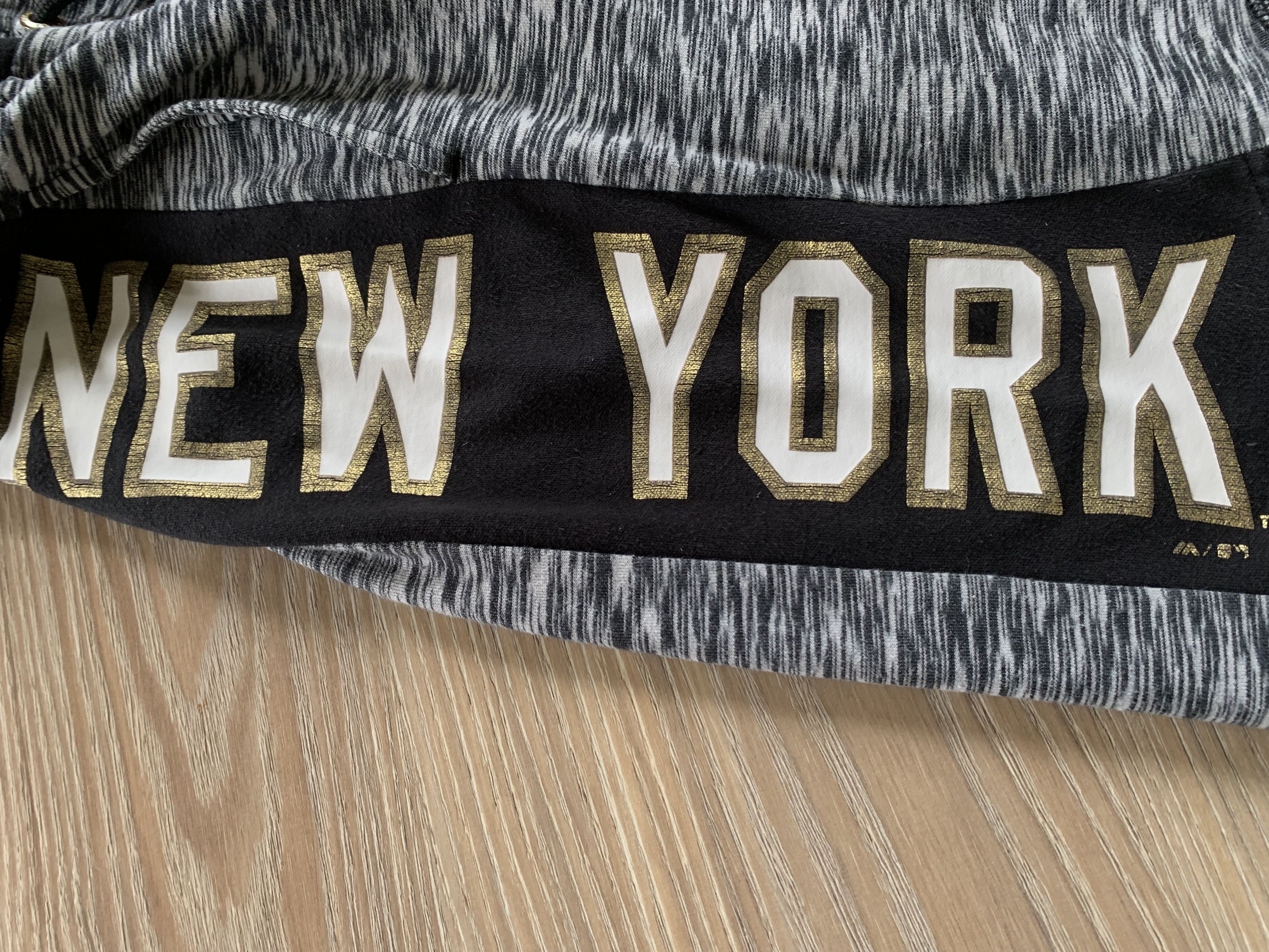 MLB × Majestic Vintage Majestic New York Yankees Printed Cotton Shorts Size US 34 / EU 50 - 6 Thumbnail