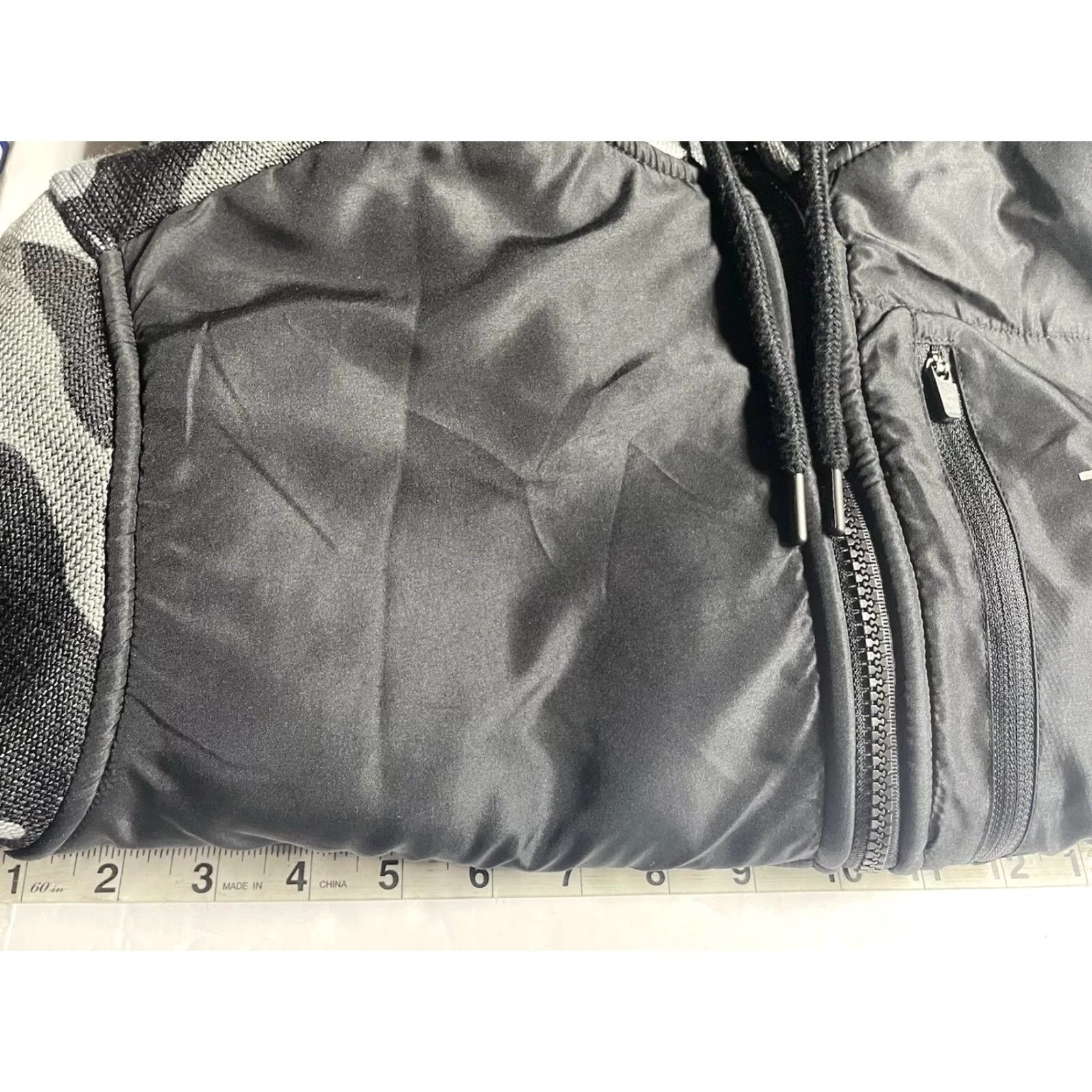 Vintage Matix Jacket Zip Up Hooded Sherpa Lining Size Small Gray Camouflage See Pics Mens Jacket Size US S / EU 44-46 / 1 - 3 Thumbnail