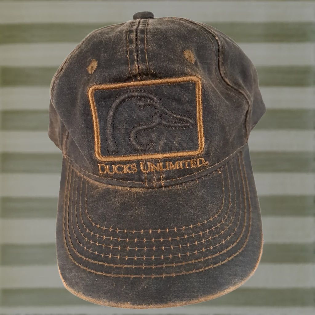Vintage VINTAGE Ducks Unlimited Black & Gold Embroidered Adjustable Canvas Hat Men Baseball Cap One Size Black 90s Hunting Outdoors Cap Size ONE SIZE - 1 Thumbnail
