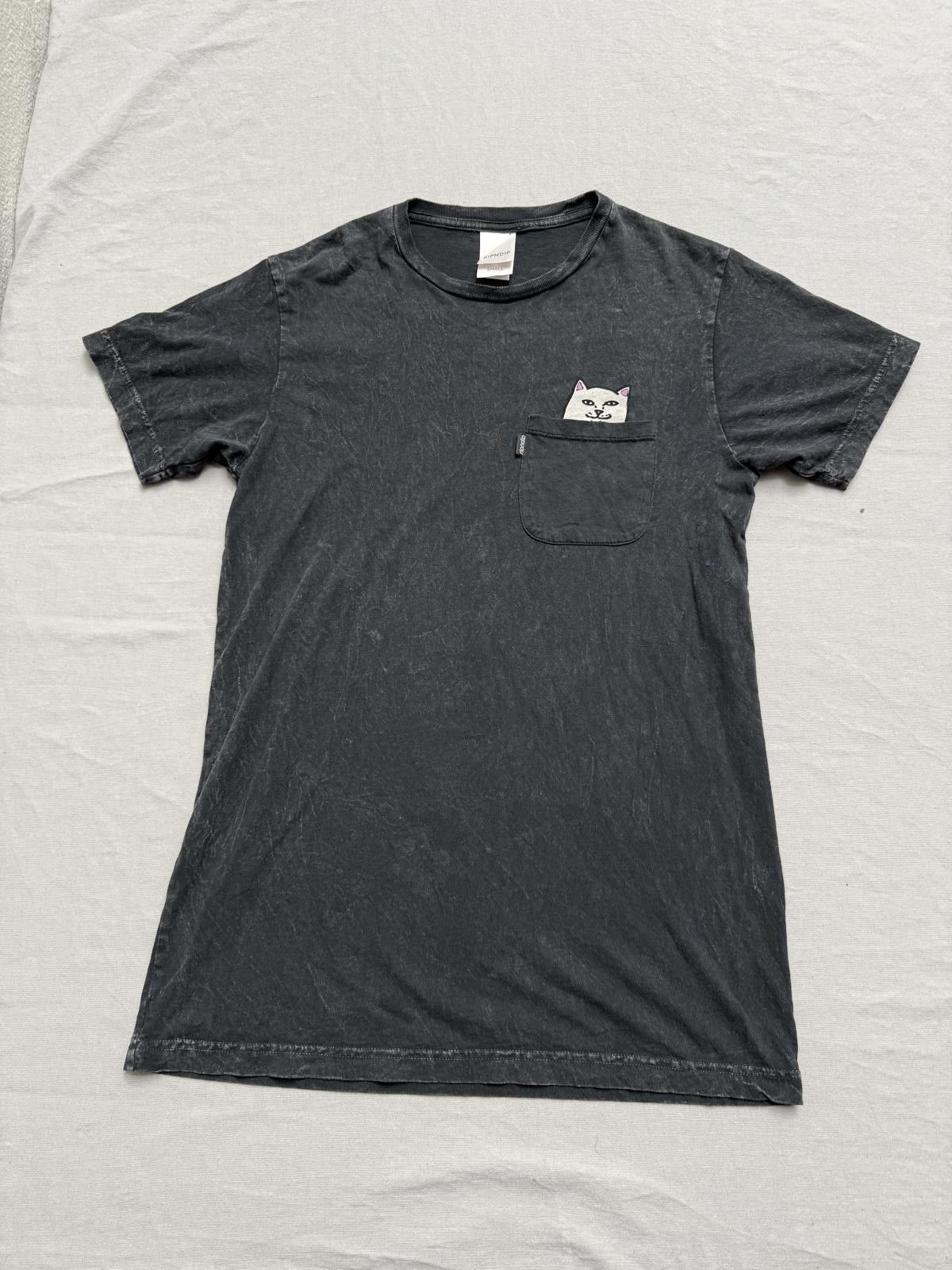 Thrasher Rip n Dip T-shirt Cat Middle Finger Black Bleeched Tee - S Size US S / EU 44-46 / 1 - 1 Thumbnail
