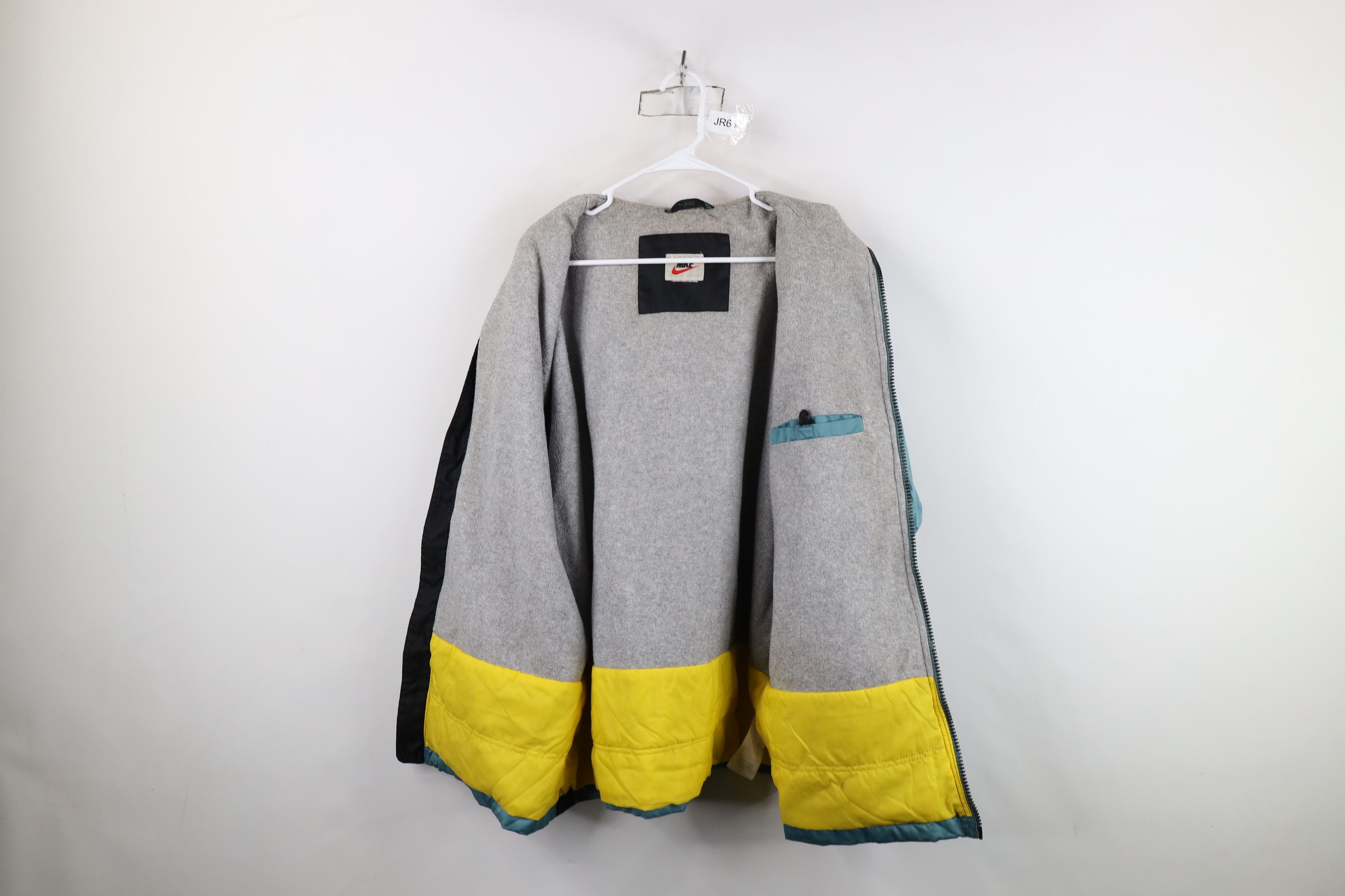 Nike Vintage 90s Nike Travis Scott Mini Swoosh Cape Hood Jacket Size US L / EU 52-54 / 3 - 10 Thumbnail