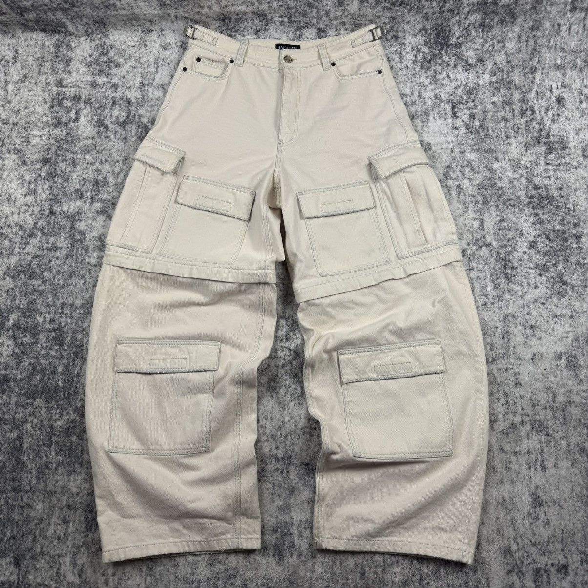 Balenciaga Balenciaga Multi Pocket Wide Leg Cargo Denim Jeans Size US 32 / EU 48 - 1 Thumbnail