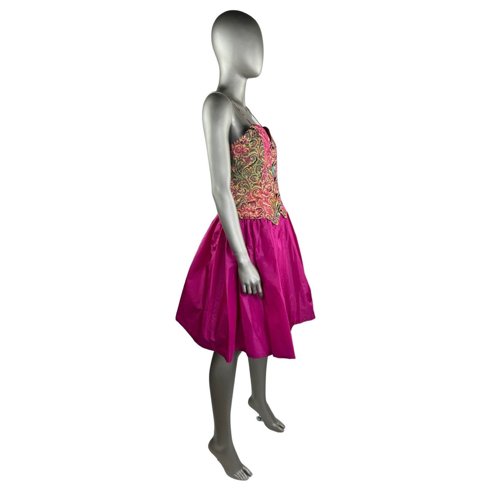 Vintage Vintage 1980s Victor Costa Fuchsia Dress Crystal Buttons SM Size S / US 4 / IT 40 - 7 Thumbnail