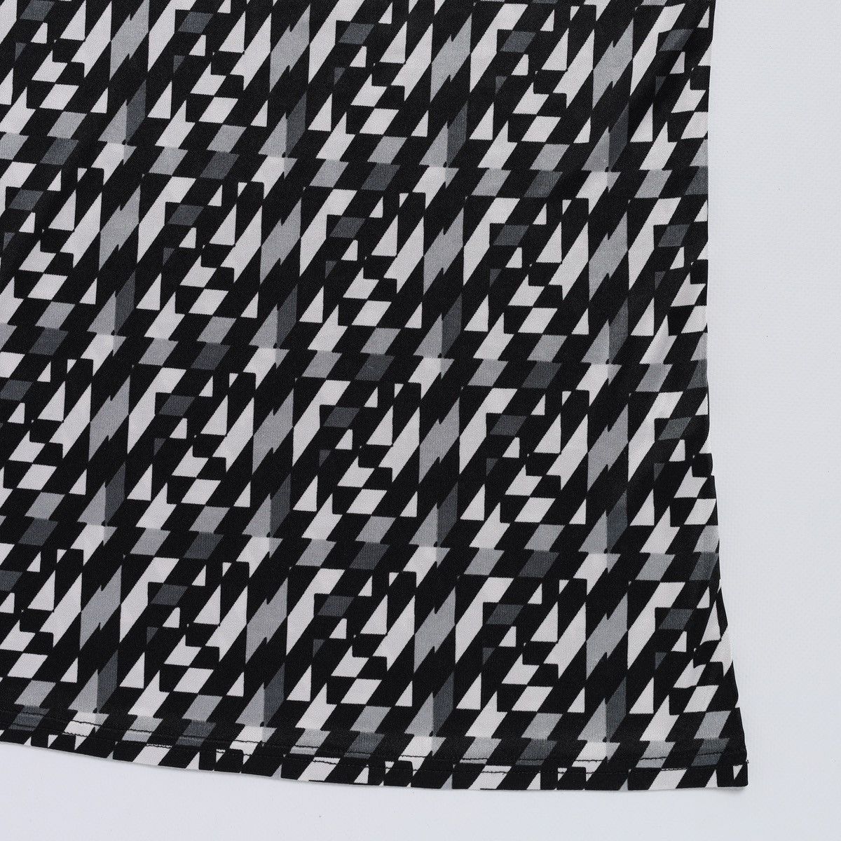 Fendi Fendi Monogram Tee Zuca Nylon Black White Vintage Size M / US 6-8 / IT 42-44 - 3 Thumbnail