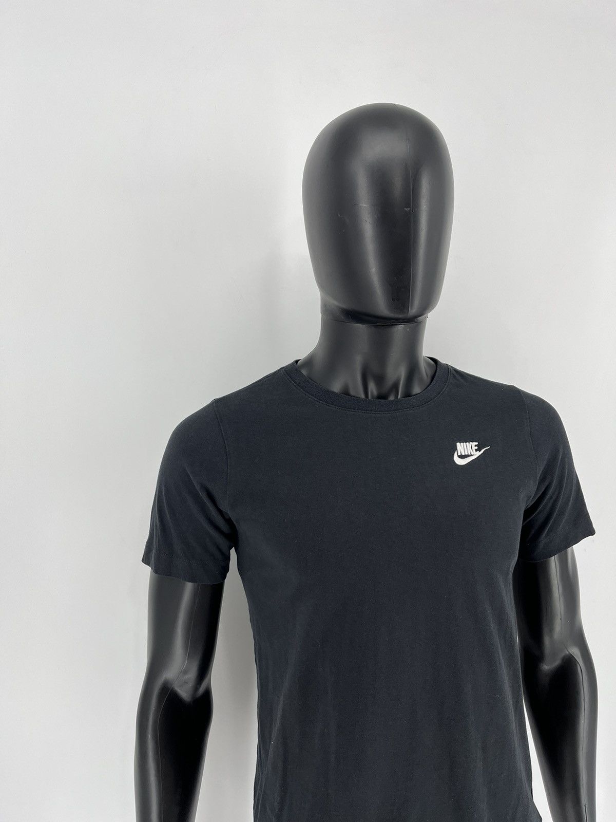 Nike Vintage 90s Nike tee streetwear centre swoosh y2k style Size US S / EU 44-46 / 1 - 3 Thumbnail