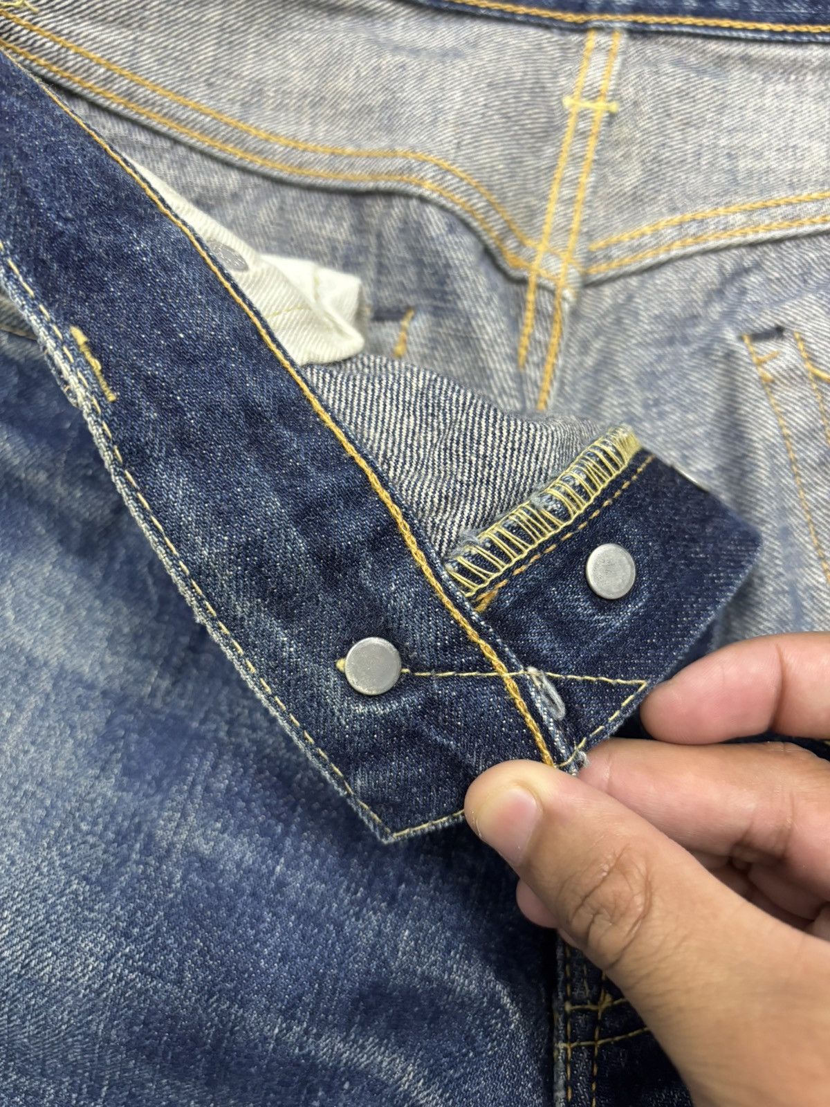 Levi's 🔥VTG 501 BIG E SELVEDGE DISTRESSED DENIM JEANS Size US 32 / EU 48 - 18 Thumbnail