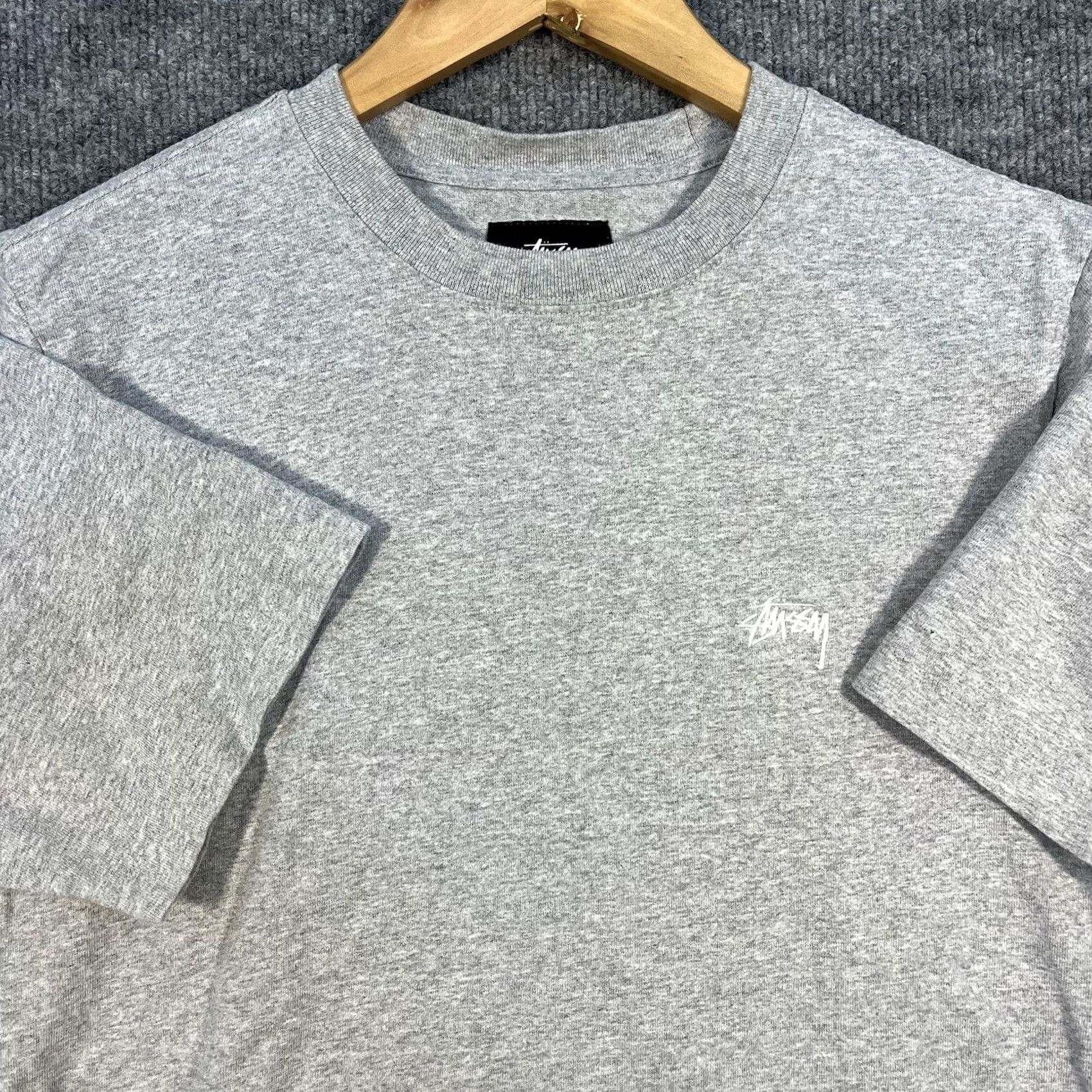 Logo 7 VINTAGE Stussy T-Shirt Mens Small Gray Embroidered Logo Skate Streetwear 90s Size US S / EU 44-46 / 1 - 2 Thumbnail