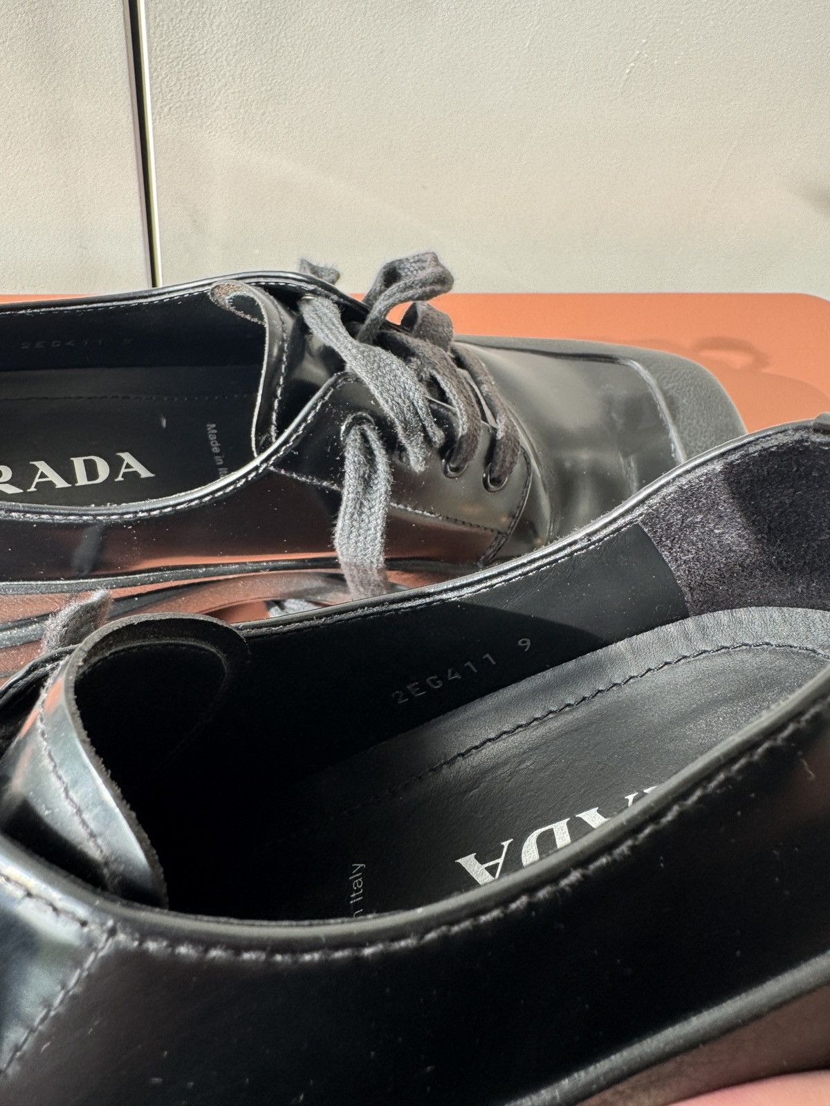 Prada Prada laced up Monolith Size US 9 / EU 42 - 10 Thumbnail