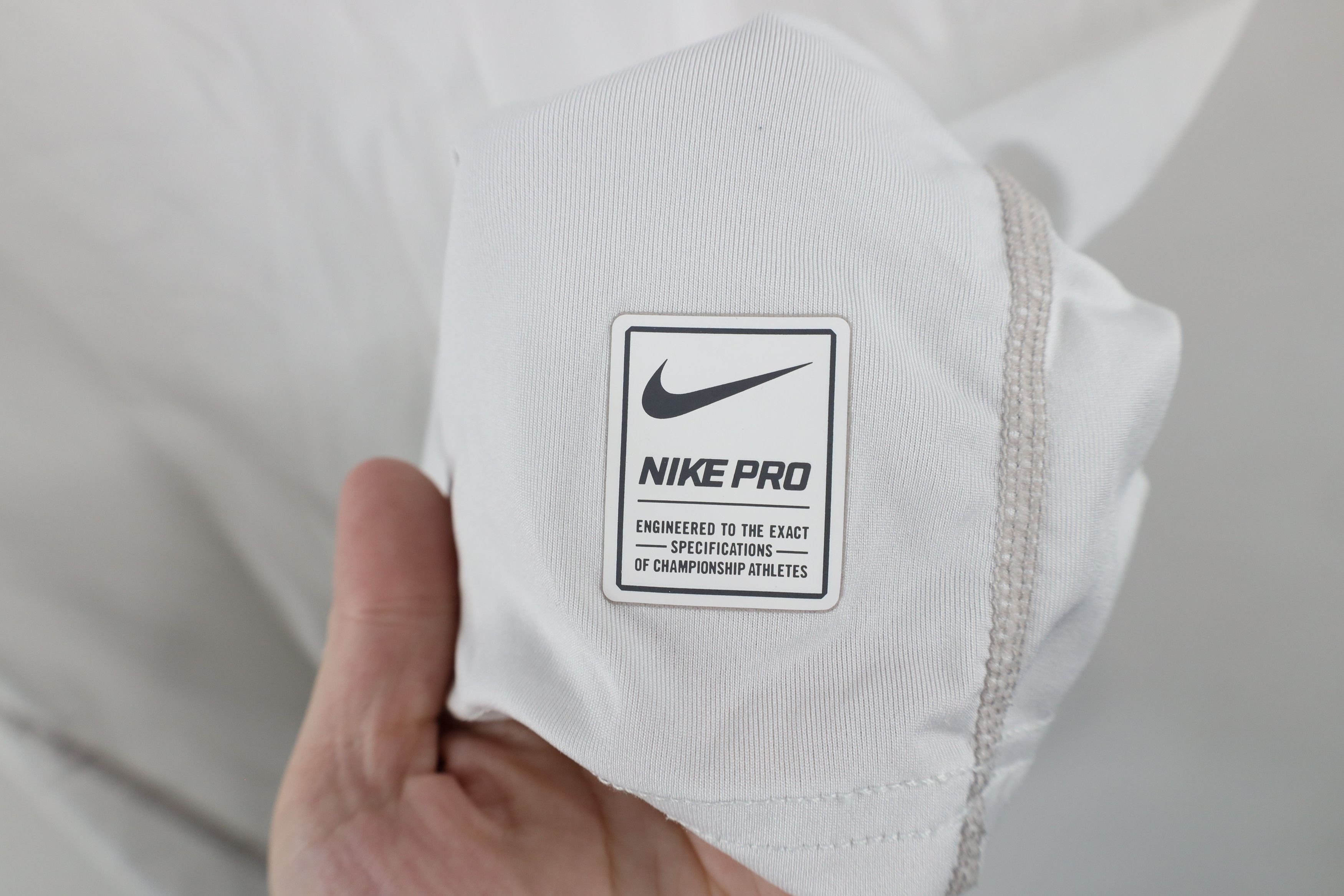 Nike × Vintage Nike Pro Compression Short Sleeve Training Gym T-Shirt White Size US S / EU 44-46 / 1 - 5 Thumbnail