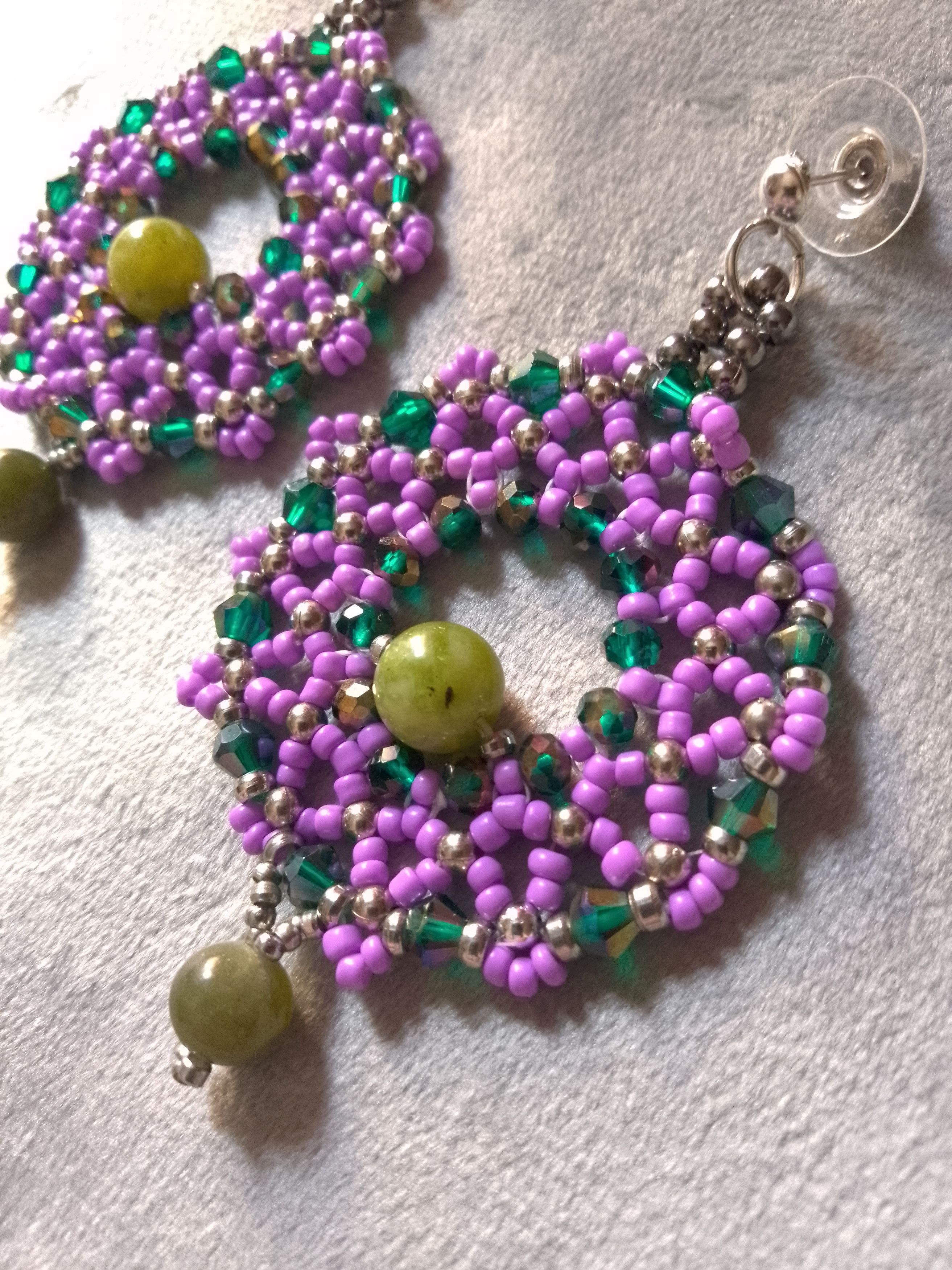 Handmade Earrings with natural jade gemstones Circular shape Size ONE SIZE - 4 Thumbnail