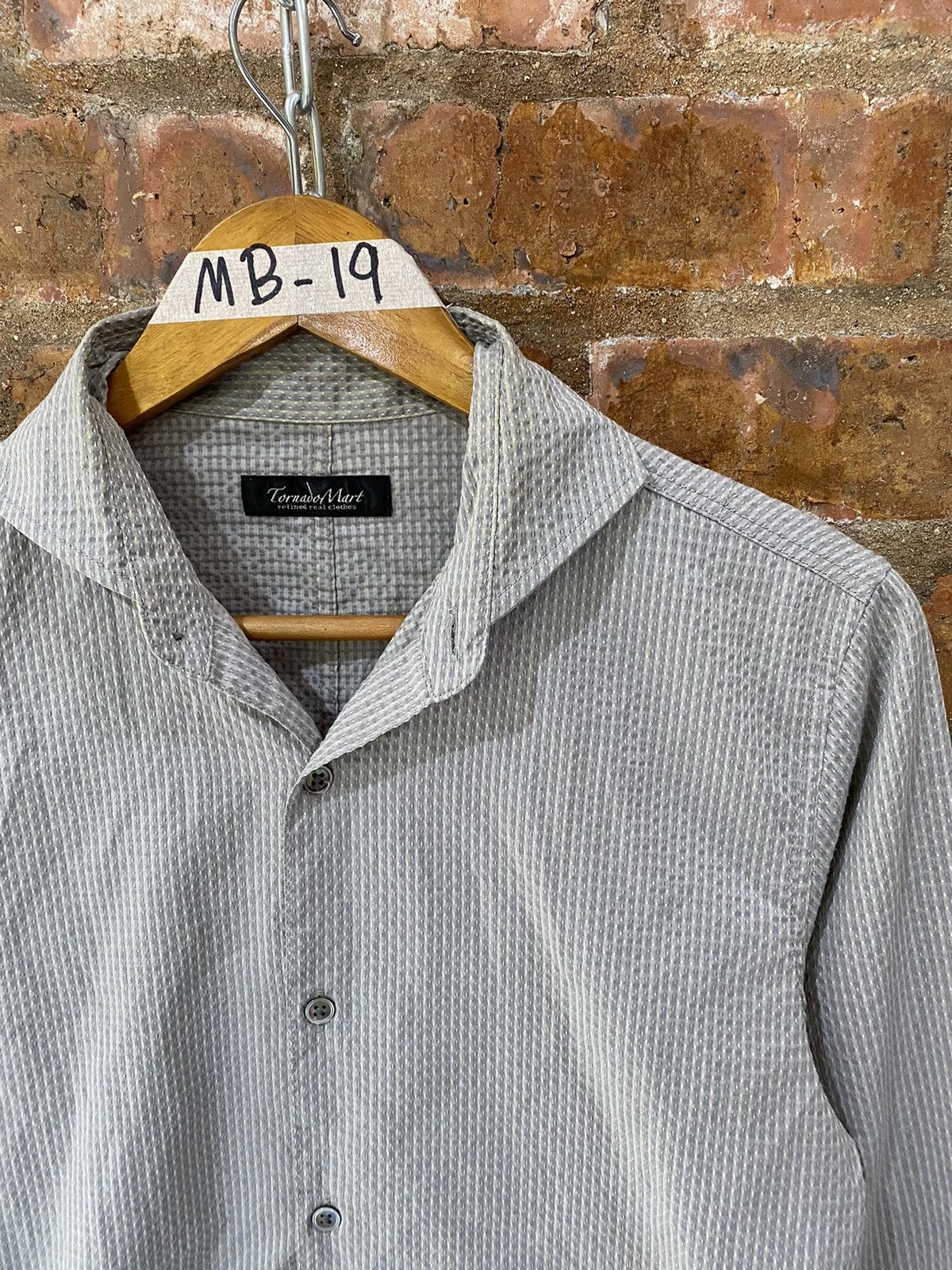 Tornado Mart 2000s Wrinkle Texture lights button up Size US S / EU 44-46 / 1 - 5 Thumbnail