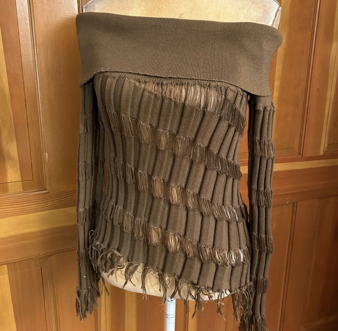 Designer × Other NWT, Lavishly Paris Women’s Gorgeous Off Shoulder Sweater Size M / US 6-8 / IT 42-44 - 7 Thumbnail