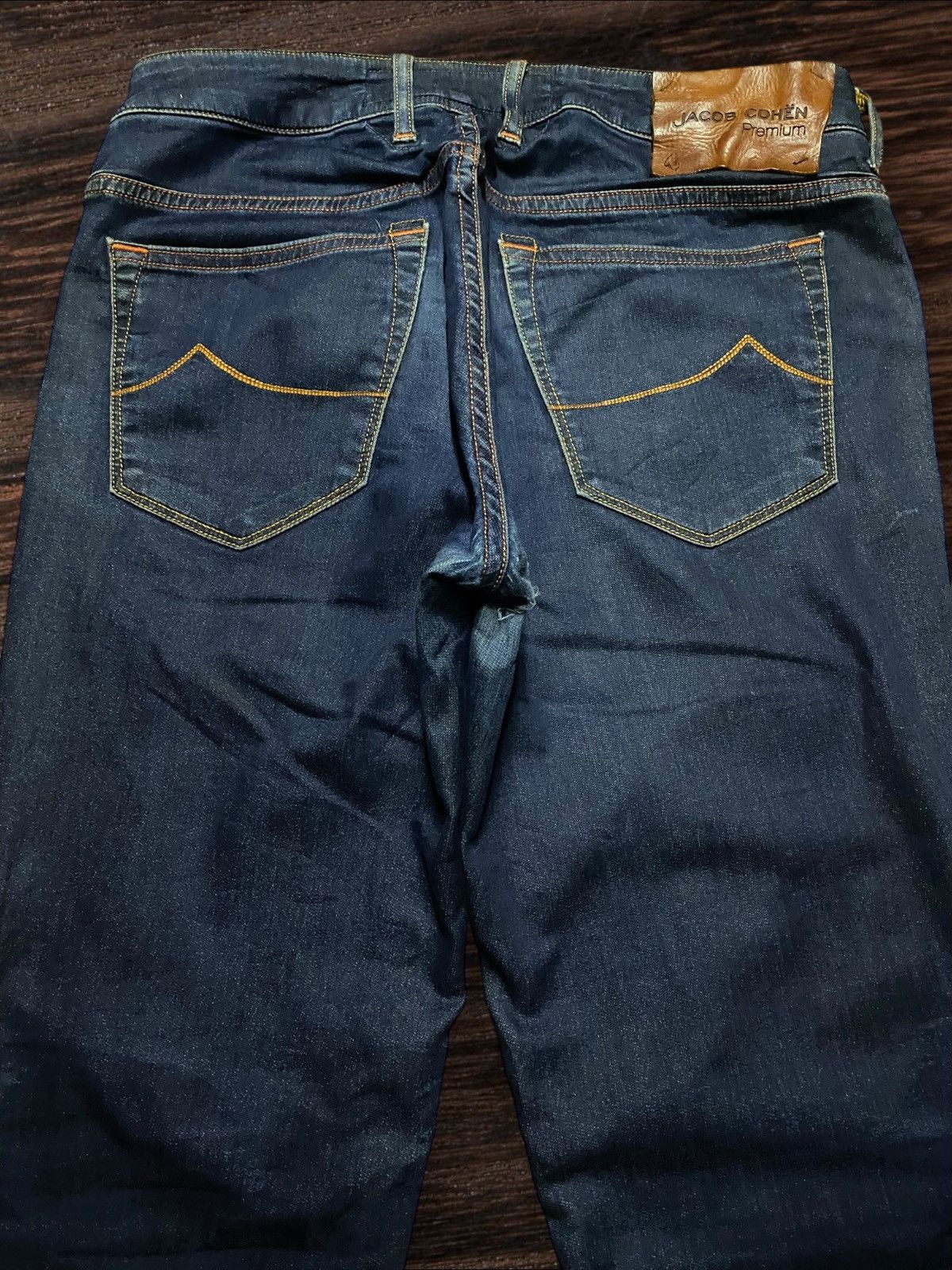Vintage Jacob Cohen Blue Wash Distressed Slim Fits Jeans