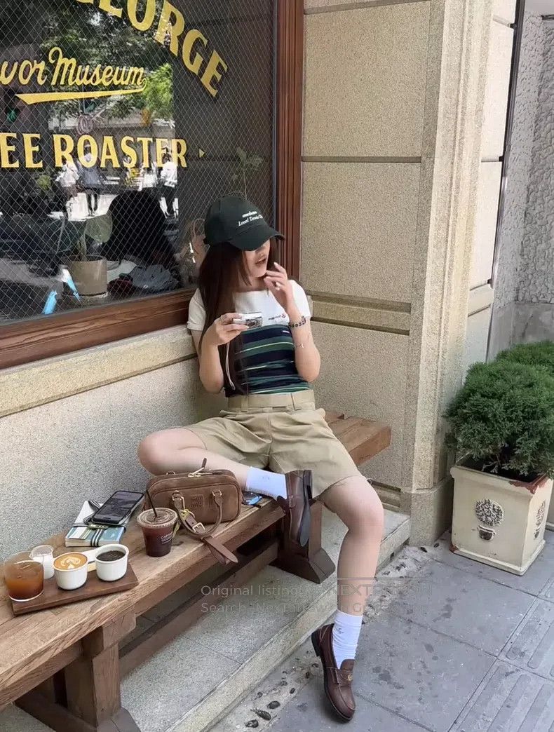 Miu Miu Miu Miu 36 Khaki cropped shorts Size 22" - 6 Thumbnail