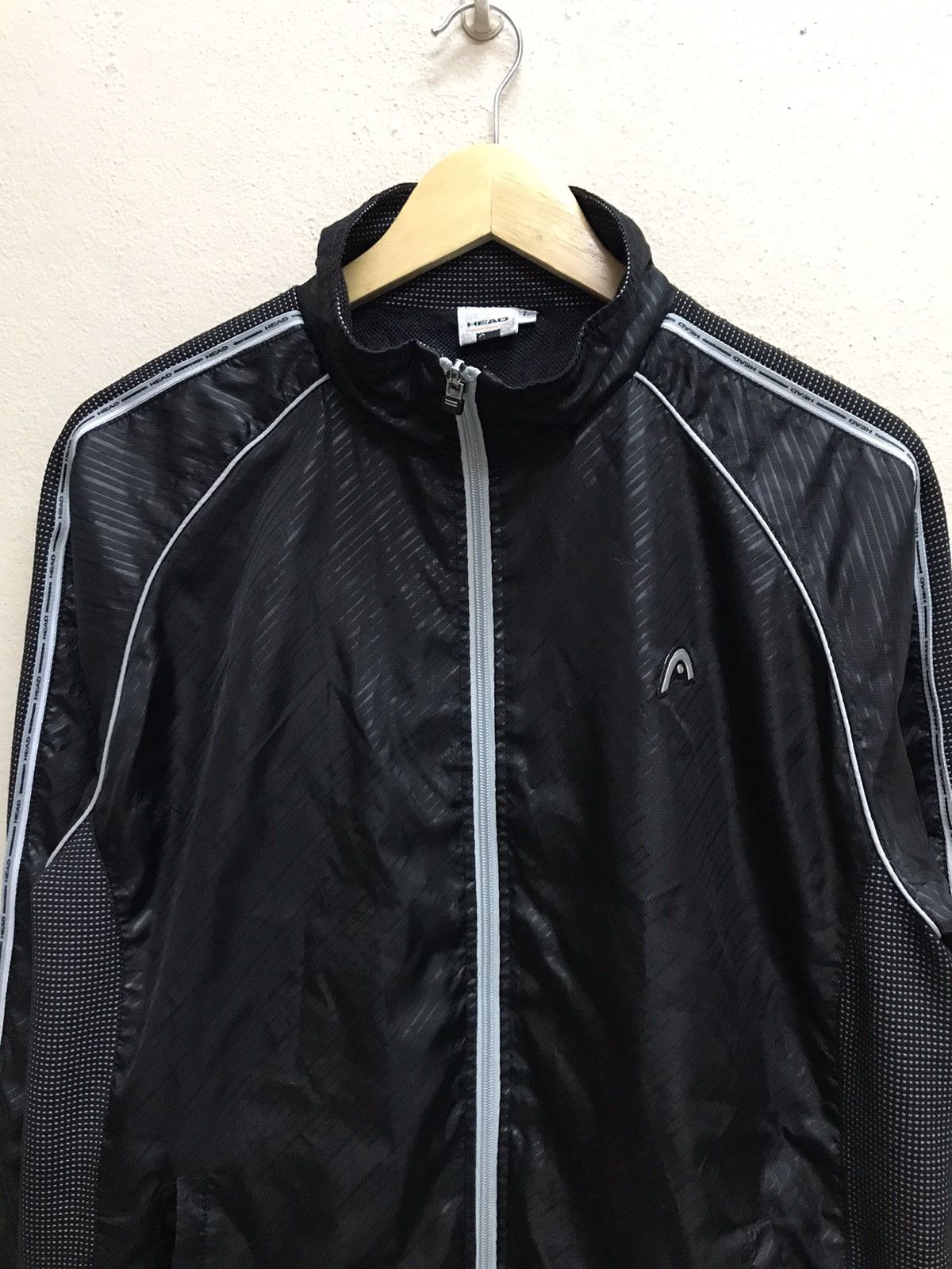 Japanese Brand Vintage Head Small Logo Windbreaker Jacket Size US M / EU 48-50 / 2 - 18 Thumbnail