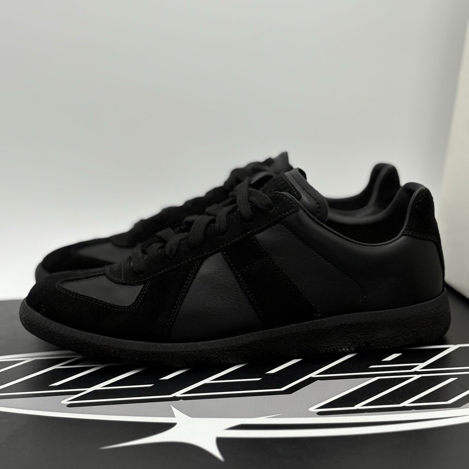Maison Margiela Maison Margiela Low ' Black ' | EXCELLENT CONDITION! Size US 7 / EU 40 - 1 Thumbnail
