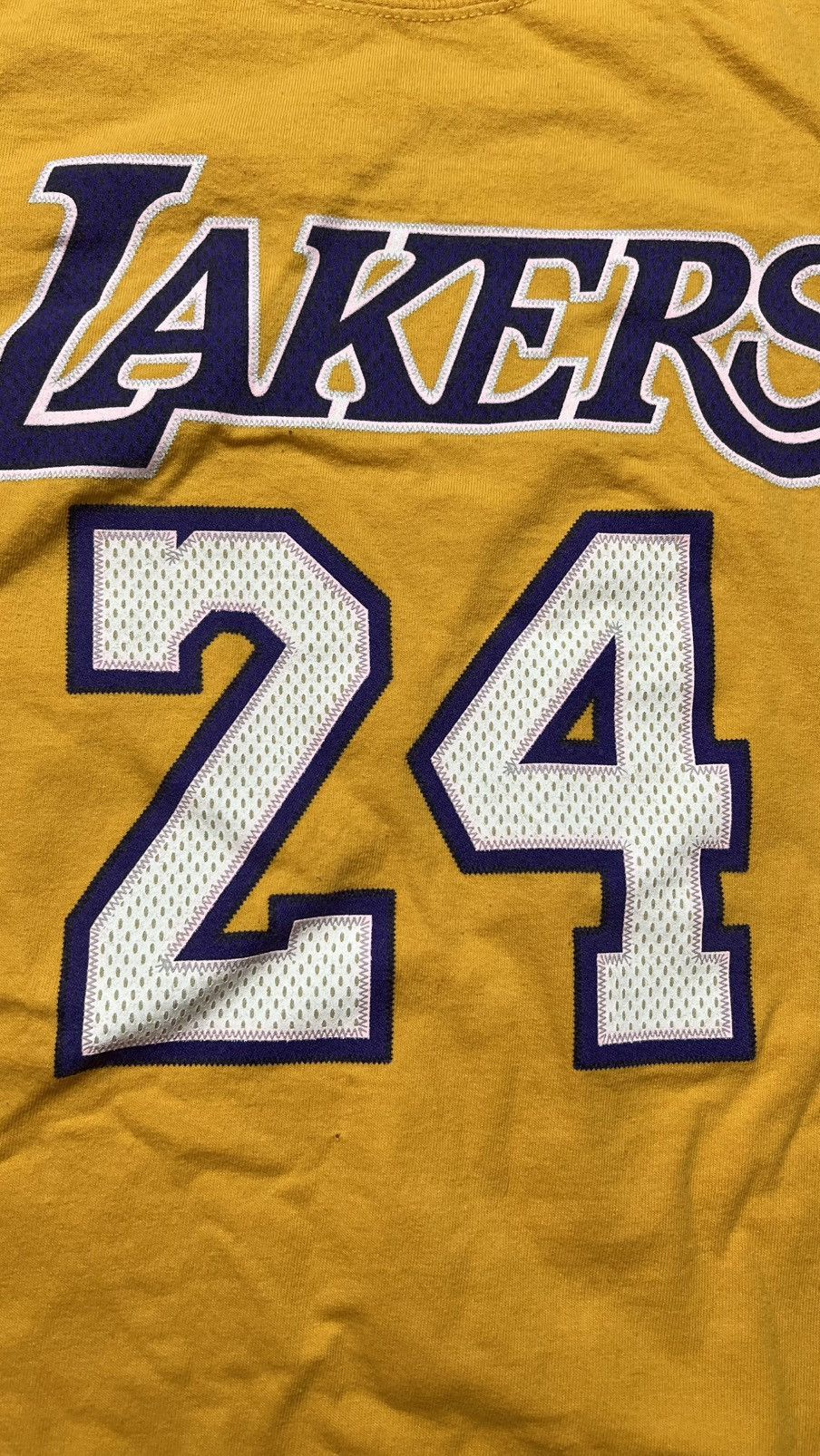 Adidas Y2k 00’s Los Angeles Lakers NBA Kobe Bryant adidas t shirt Size US L / EU 52-54 / 3 - 4 Thumbnail