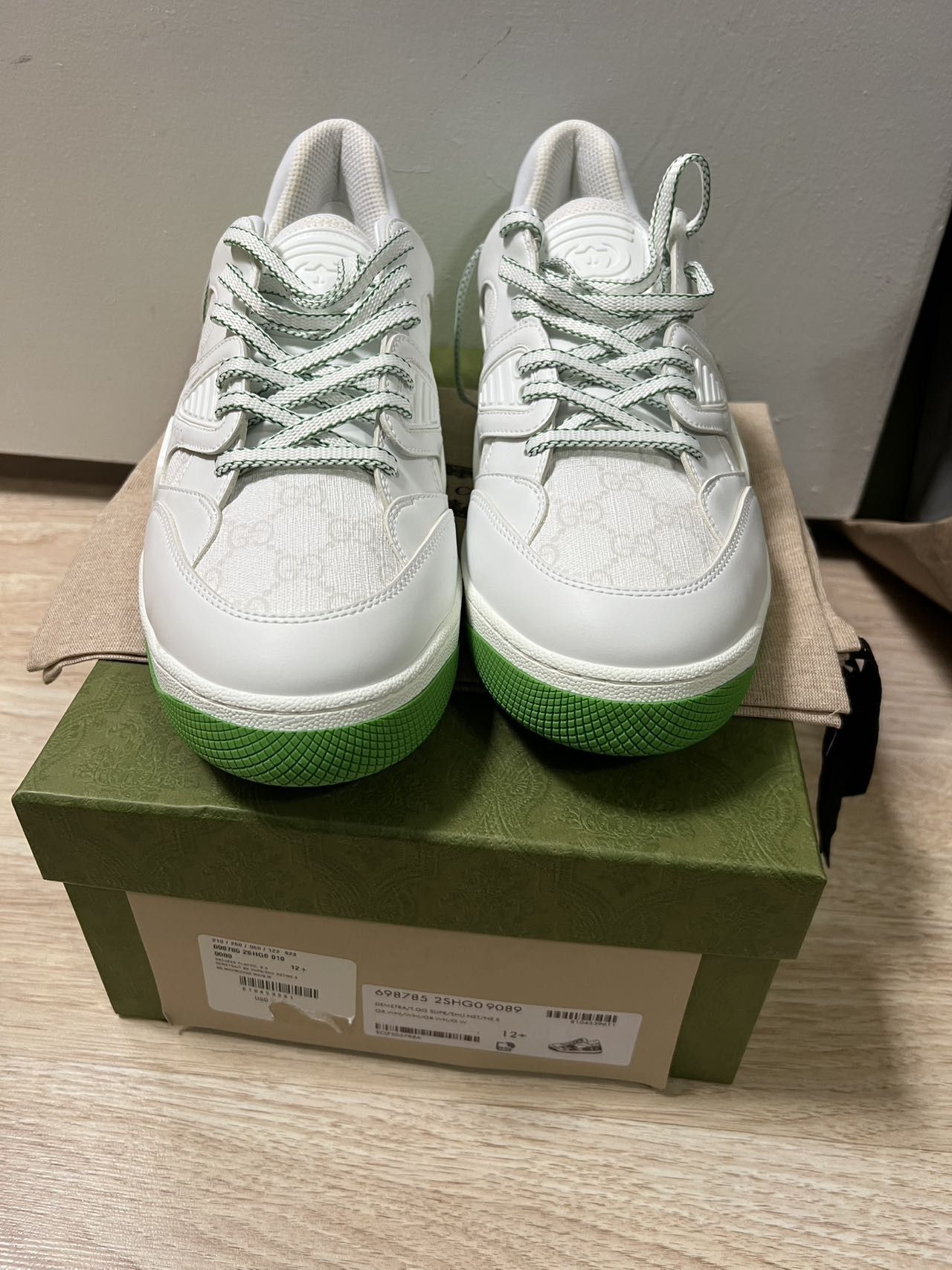 Gucci MEN Gucci Basket Low White Demetra Green Size US 13 / EU 46 - 1 Thumbnail