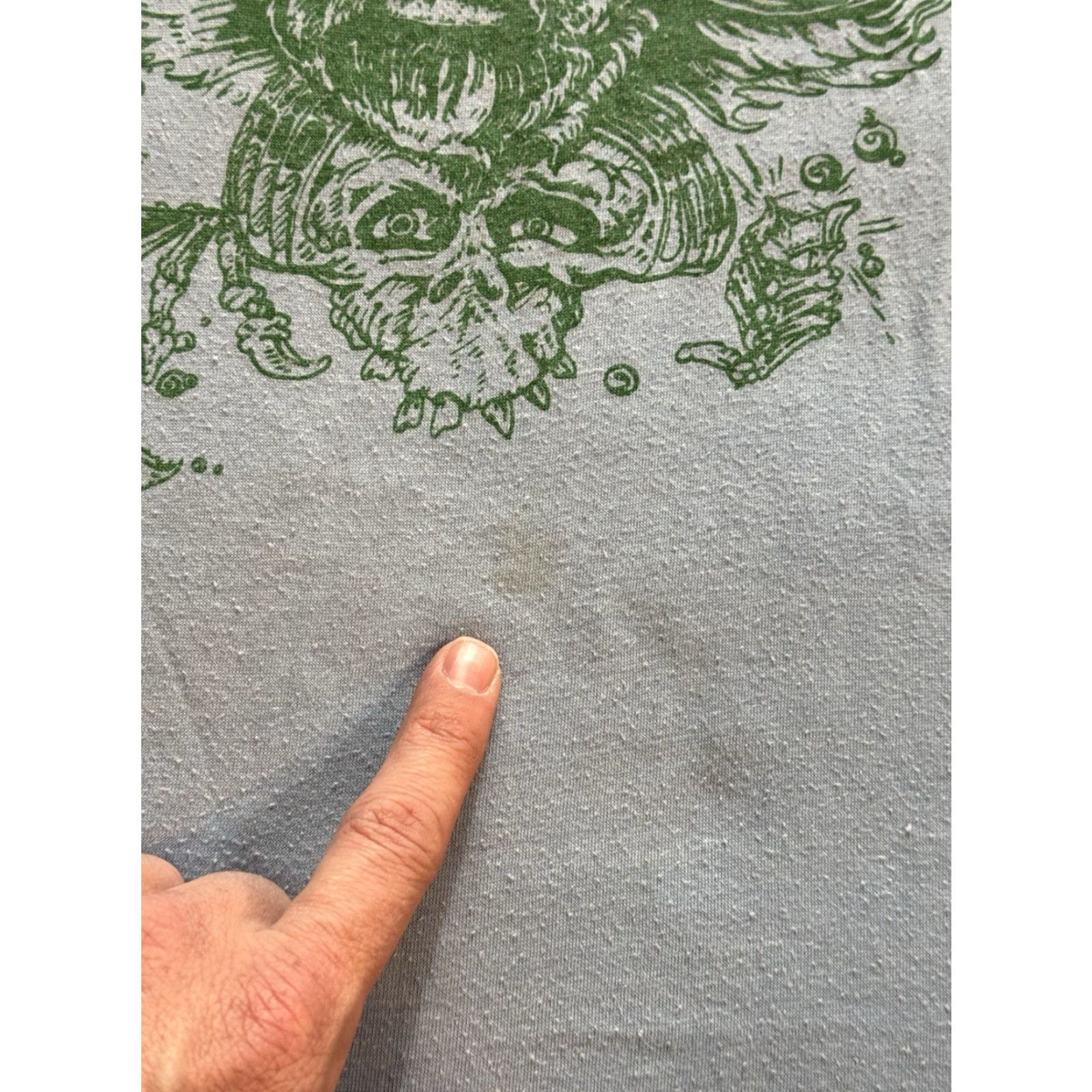 Vintage VINTAGE Grateful Dead Jerry Garcia Skull Roses Art Parking Lot T Shirt Sz L Size US L / EU 52-54 / 3 - 6 Thumbnail