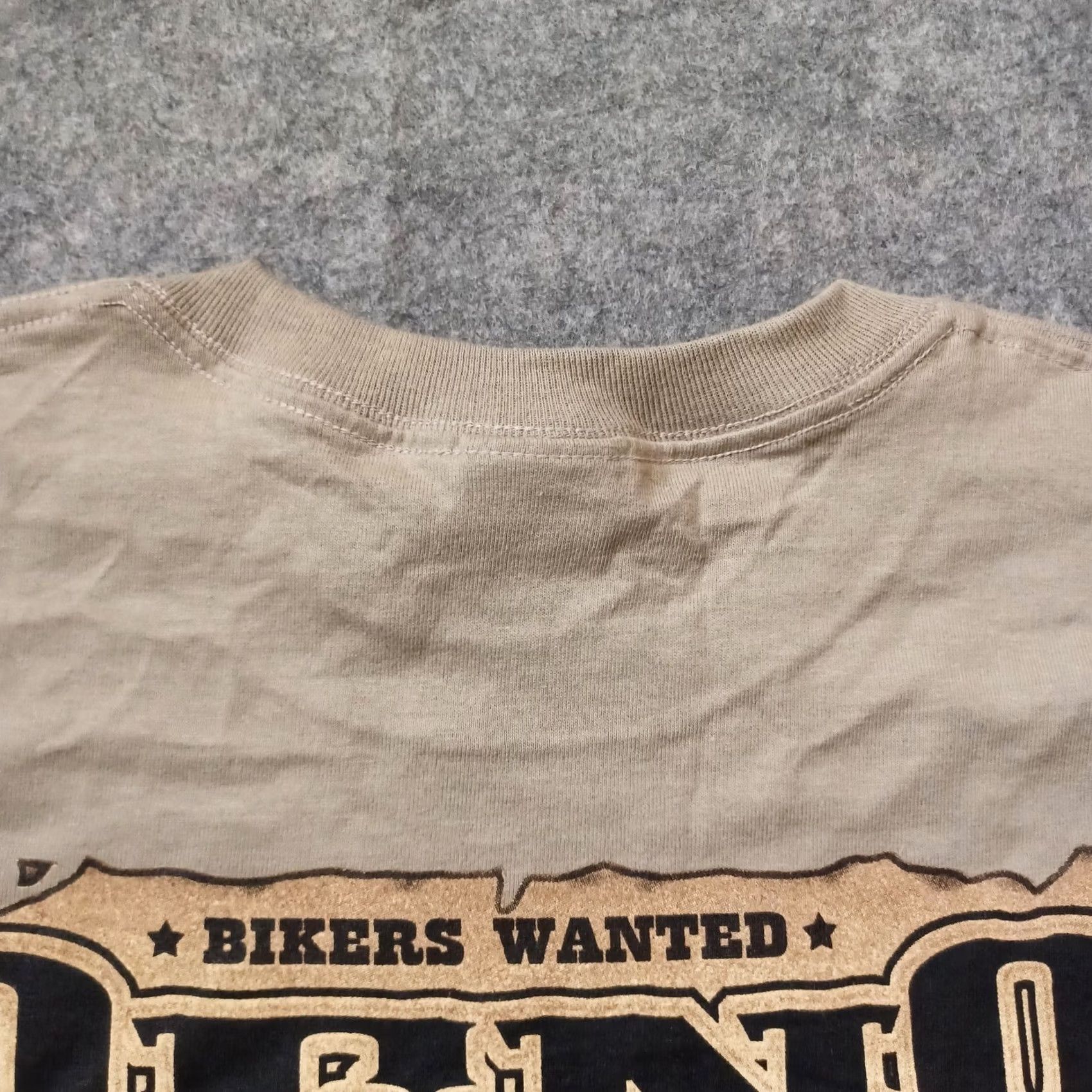 Fruit Of The Loom Reno Nevada Bike Rally Shirt Mens Large Beige Double Side Skull Wings Logo 2013 Size US L / EU 52-54 / 3 - 4 Thumbnail