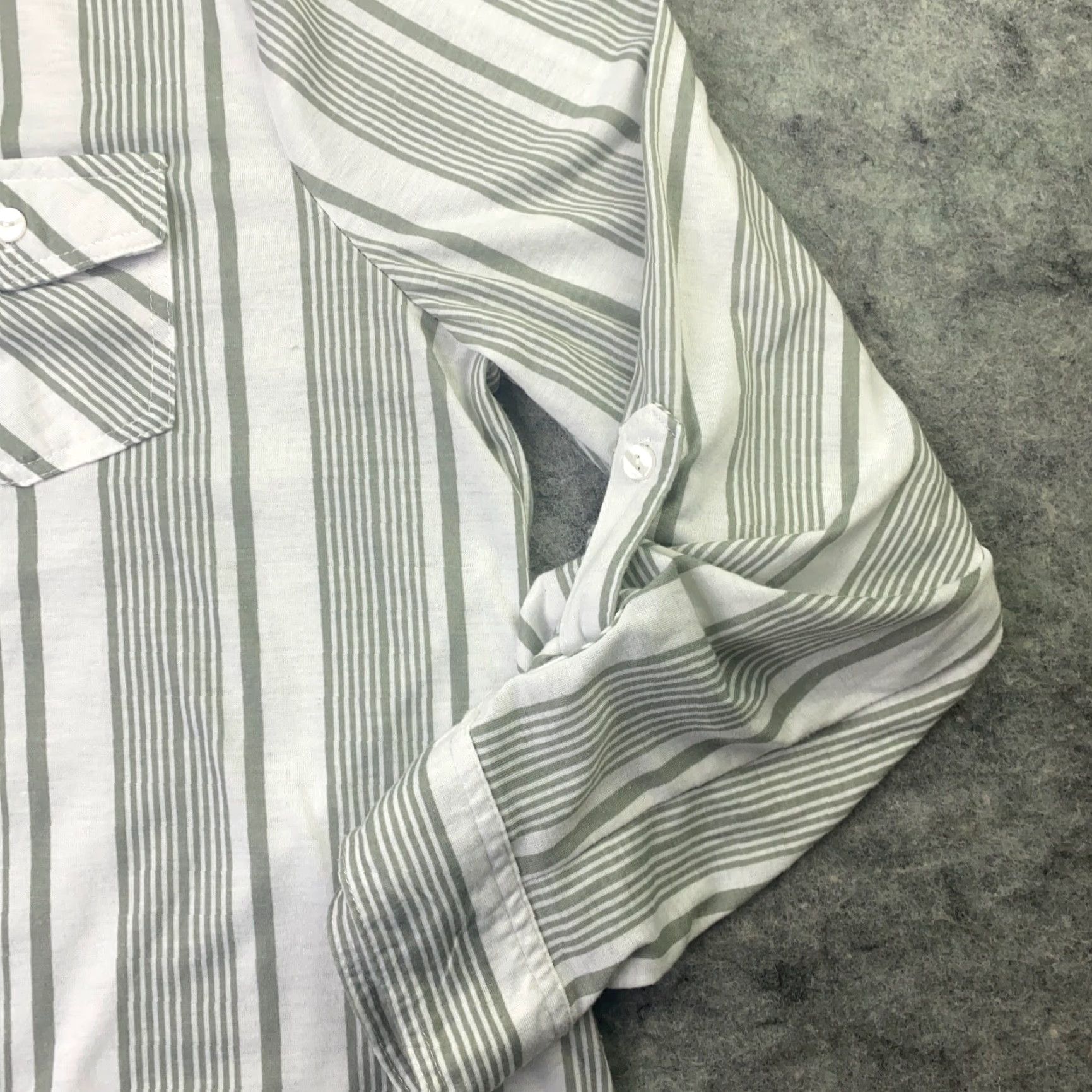 Vintage Love Potion Shirt Women's Tunic XL Gray Striped Long Sleeve Polo Pocket Button Collared Classic/Fitted Sleeve Size XL / US 12-14 / IT 48-50 - 4 Thumbnail