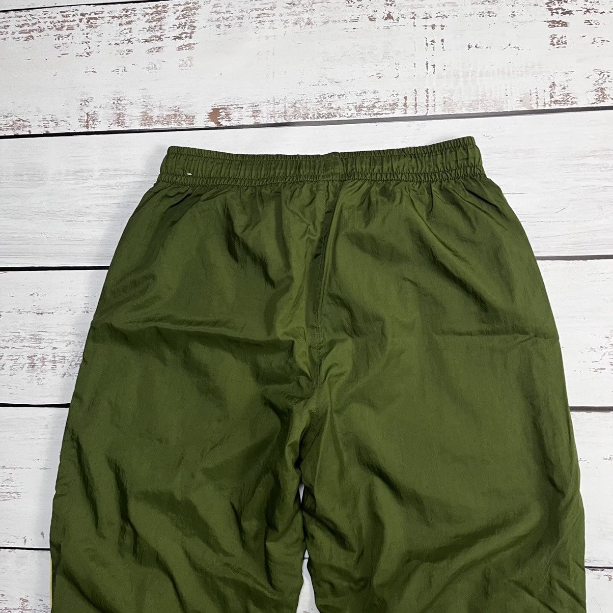 Nike Nike Track Green Pants Nylon Joggers Baggy fit Size US 32 / EU 48 - 8 Thumbnail