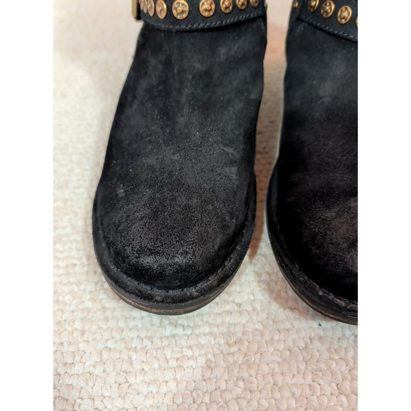 Ugg UGG Womens Black Suede Leather Sheepskin Biker Boot Sz 9 Fabrizia Studs Moto Size US 9 / IT 39 - 5 Thumbnail