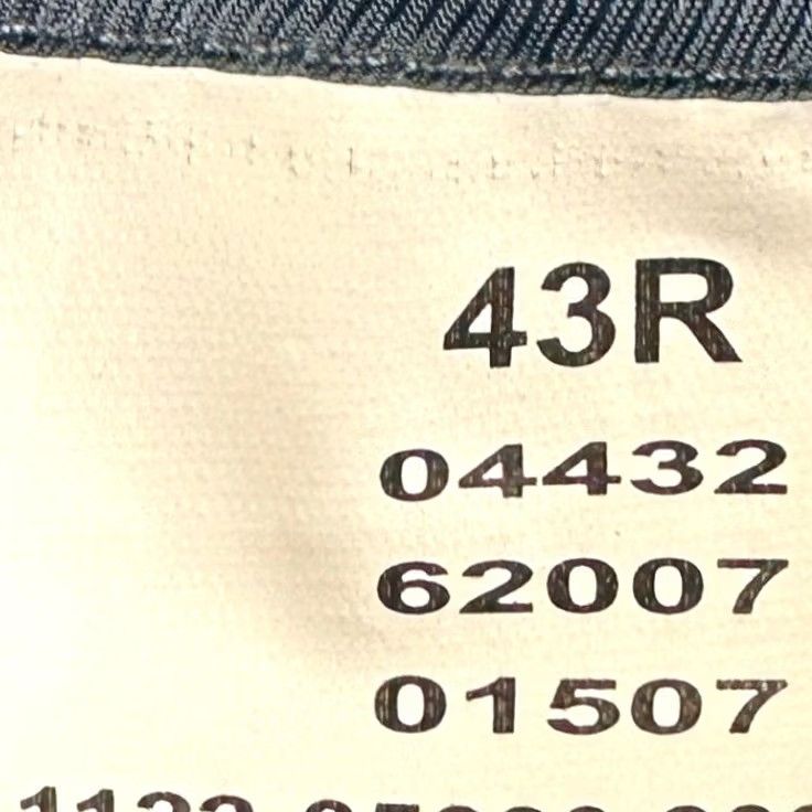 Jos. A. Bank Jos. A. Bank Wool Silk Blend Blazer Sport Coat Mens 43R Gray Tailored Fit Size 46R - 5 Thumbnail