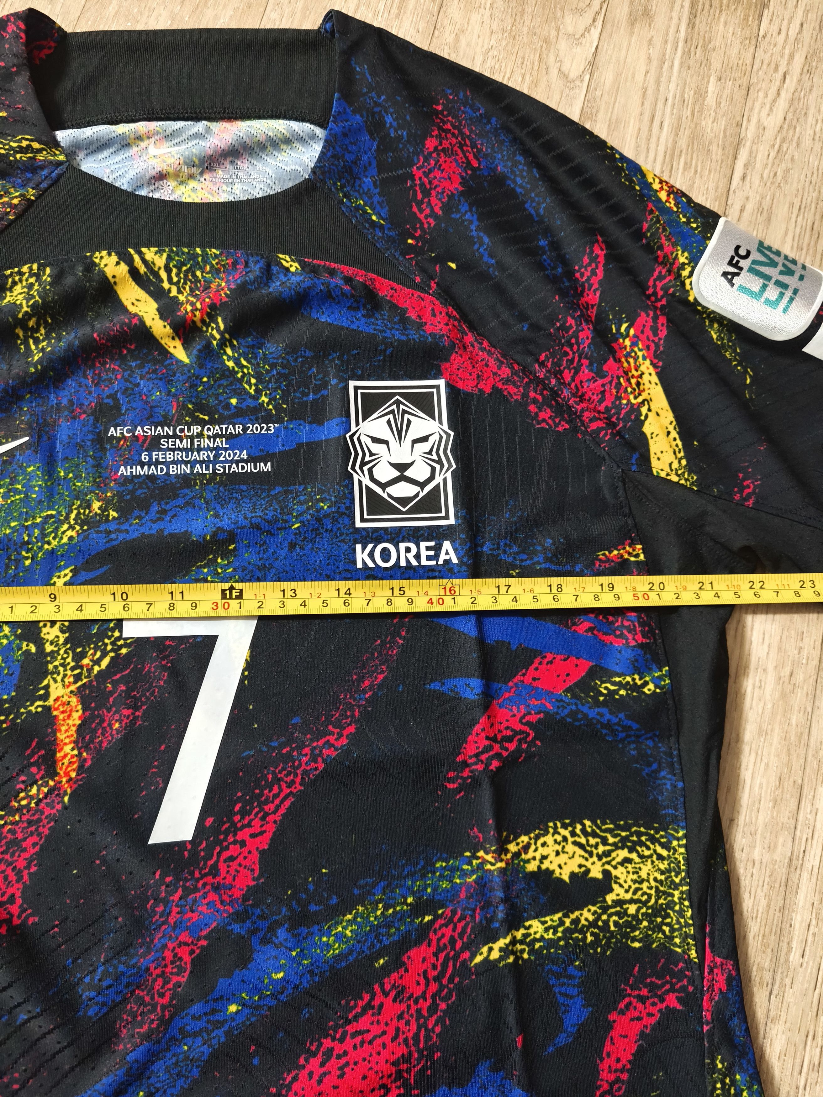 Nike South Korea 2022/23 Nike Away Kit Player Specs SUPER RARE Size US L / EU 52-54 / 3 - 4 Thumbnail