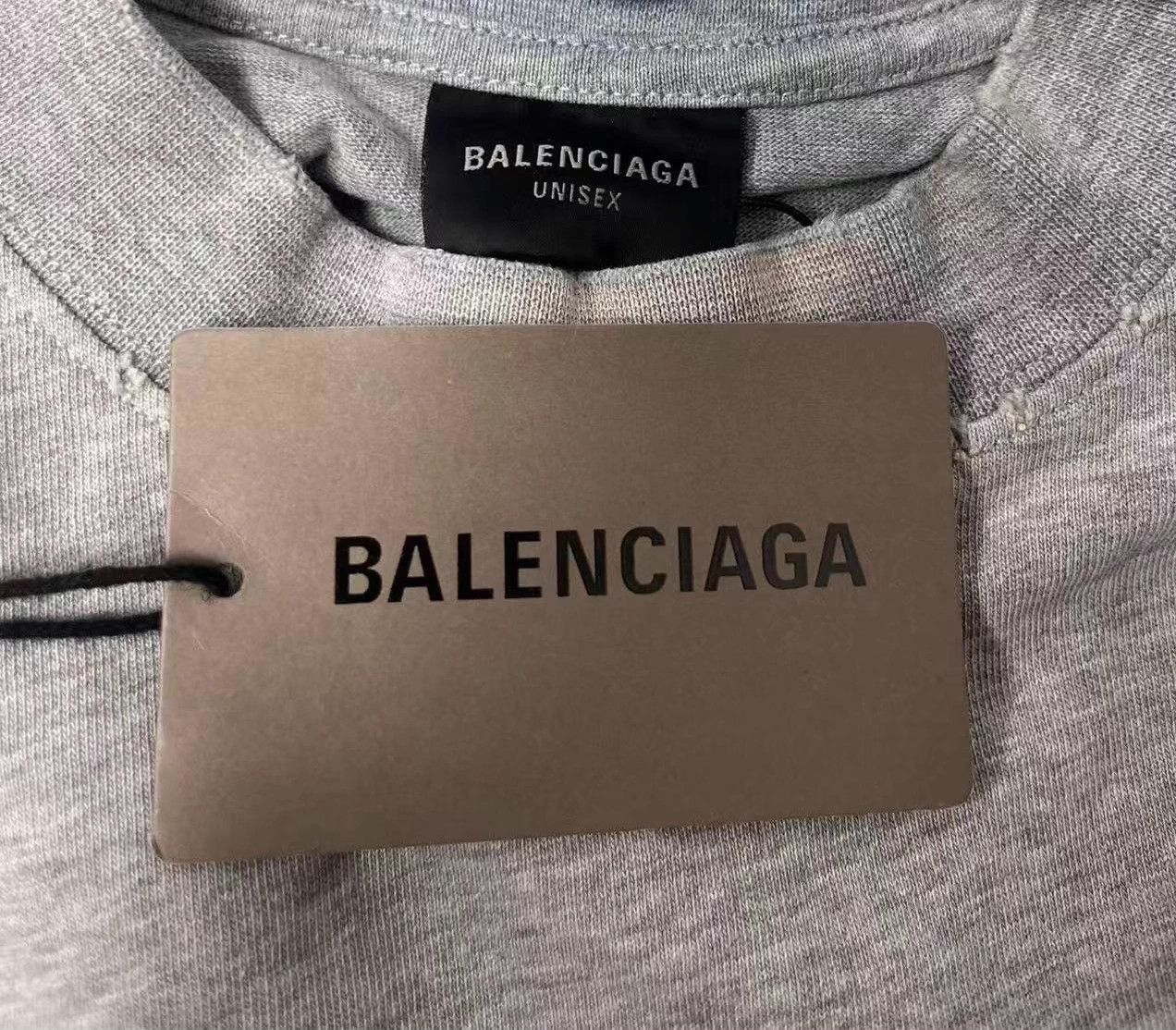 Balenciaga Balenciaga Gray Logo Short Sleeve Tee Unisex XXS Near New Size US XXS / EU 40 - 4 Thumbnail
