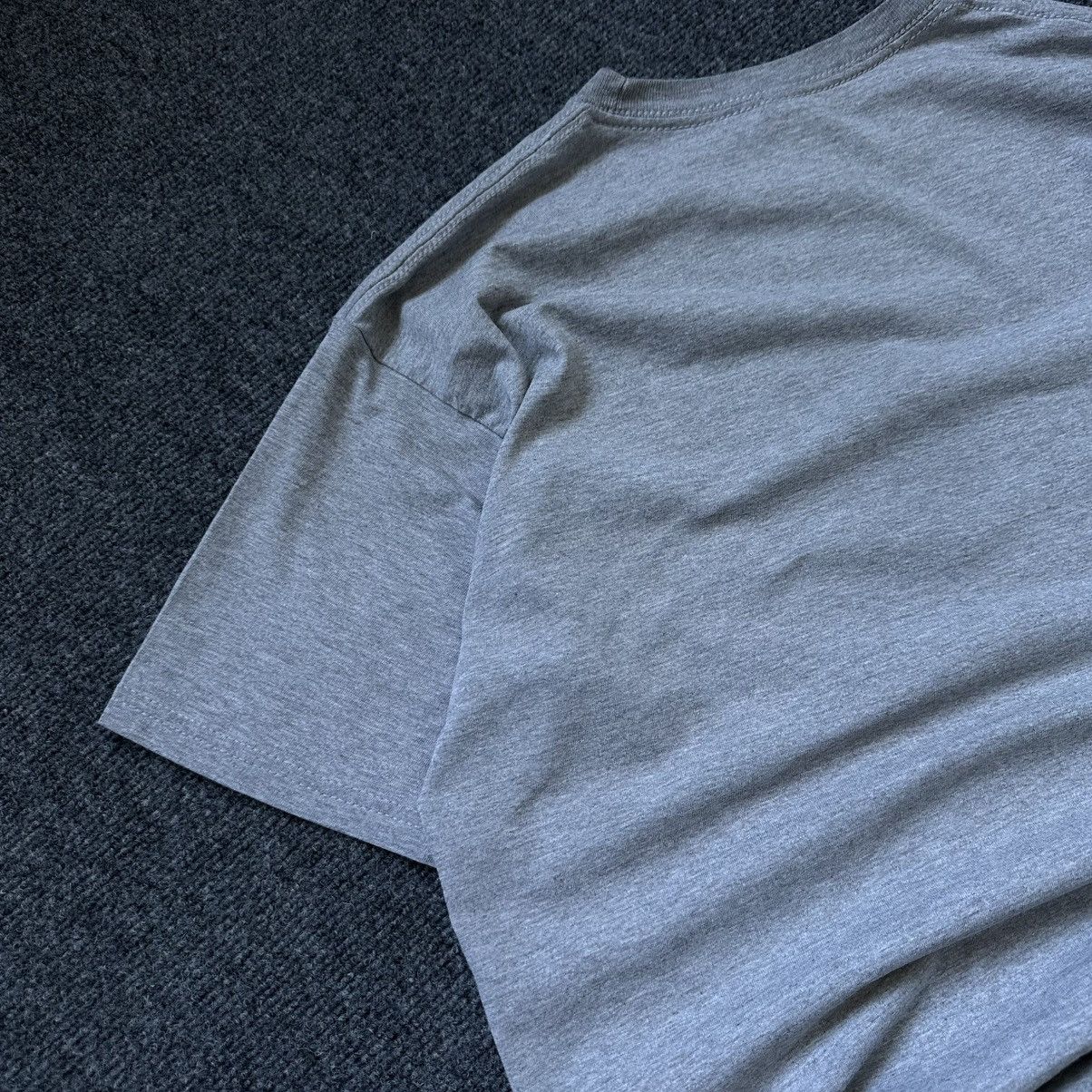 Obey VTG Adult Obey T-shirts Big Logo Size L Y2K 00s USa Hype Size US L / EU 52-54 / 3 - 12 Thumbnail