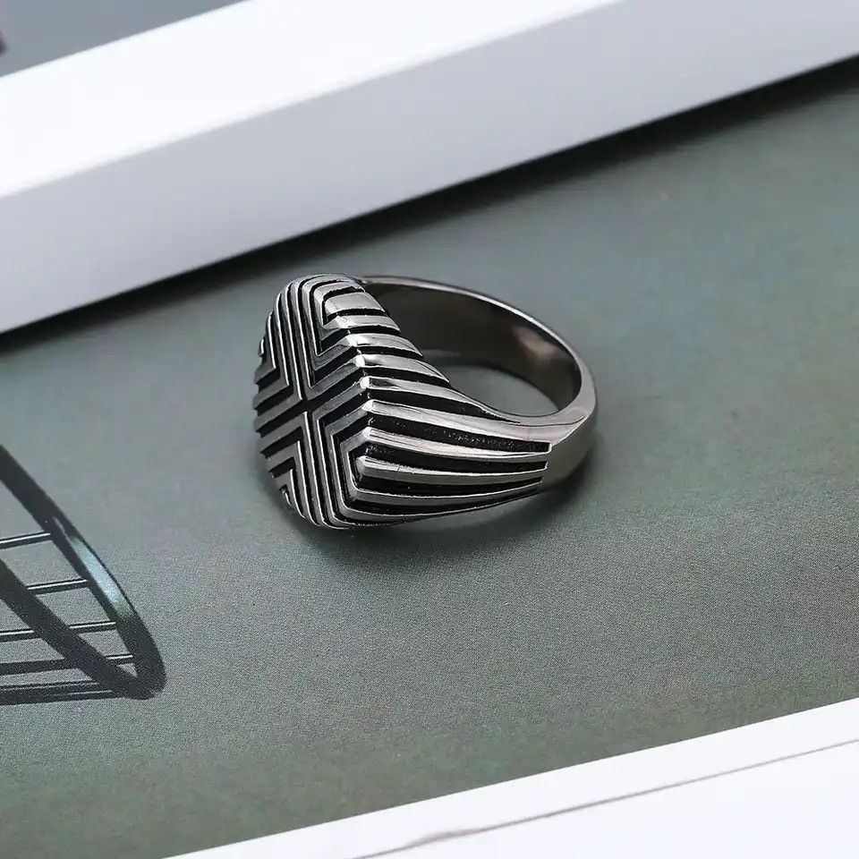 Jewelry × Vintage Fashion Retro Men's Ring Size ONE SIZE - 1 Thumbnail
