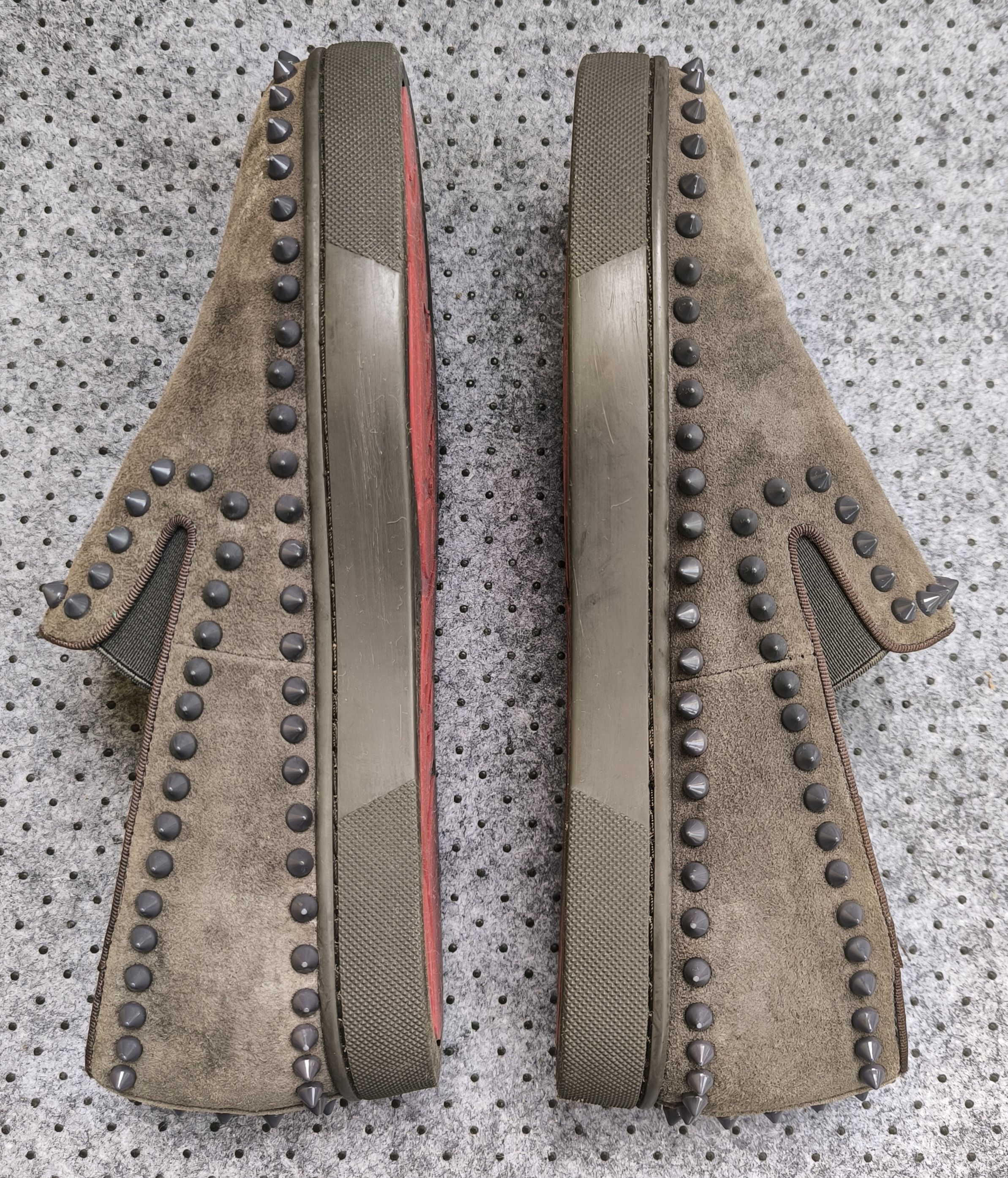 Christian Louboutin CHRISTIAN LOUBOUTIN Pik Boat slip-on sneakers grey suede Size US 8.5 / EU 41-42 - 4 Thumbnail