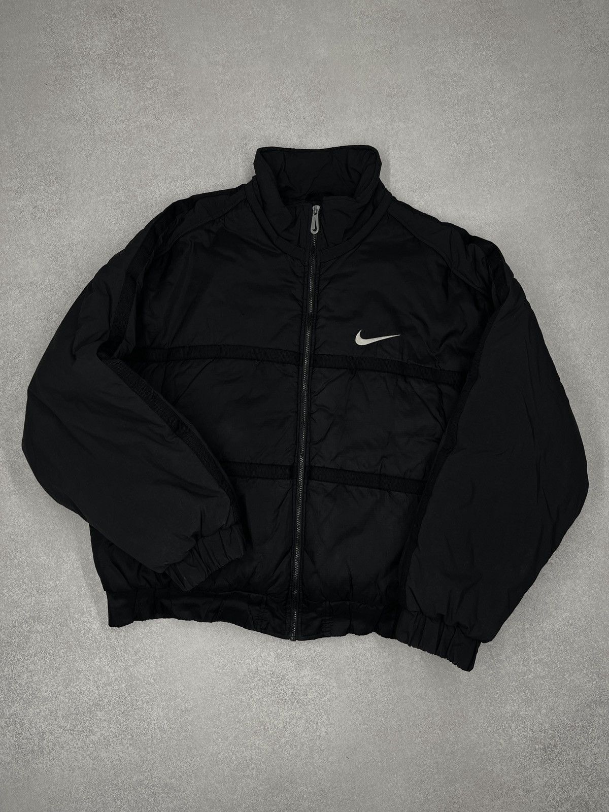 Nike Vintage Nike Puffer Jacket Black Double Logo Swoosh Y2K Size US L / EU 52-54 / 3 - 2 Thumbnail