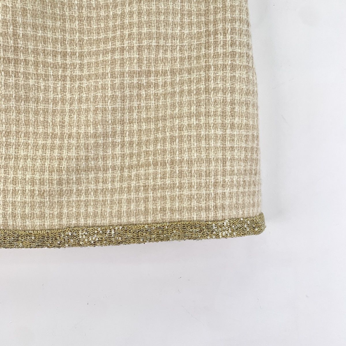 Miu Miu Miu Miu 23 Style Beige Check Wool Tweed Mini Skirt K26WX Size 25" / US 0 / IT 36 - 4 Thumbnail