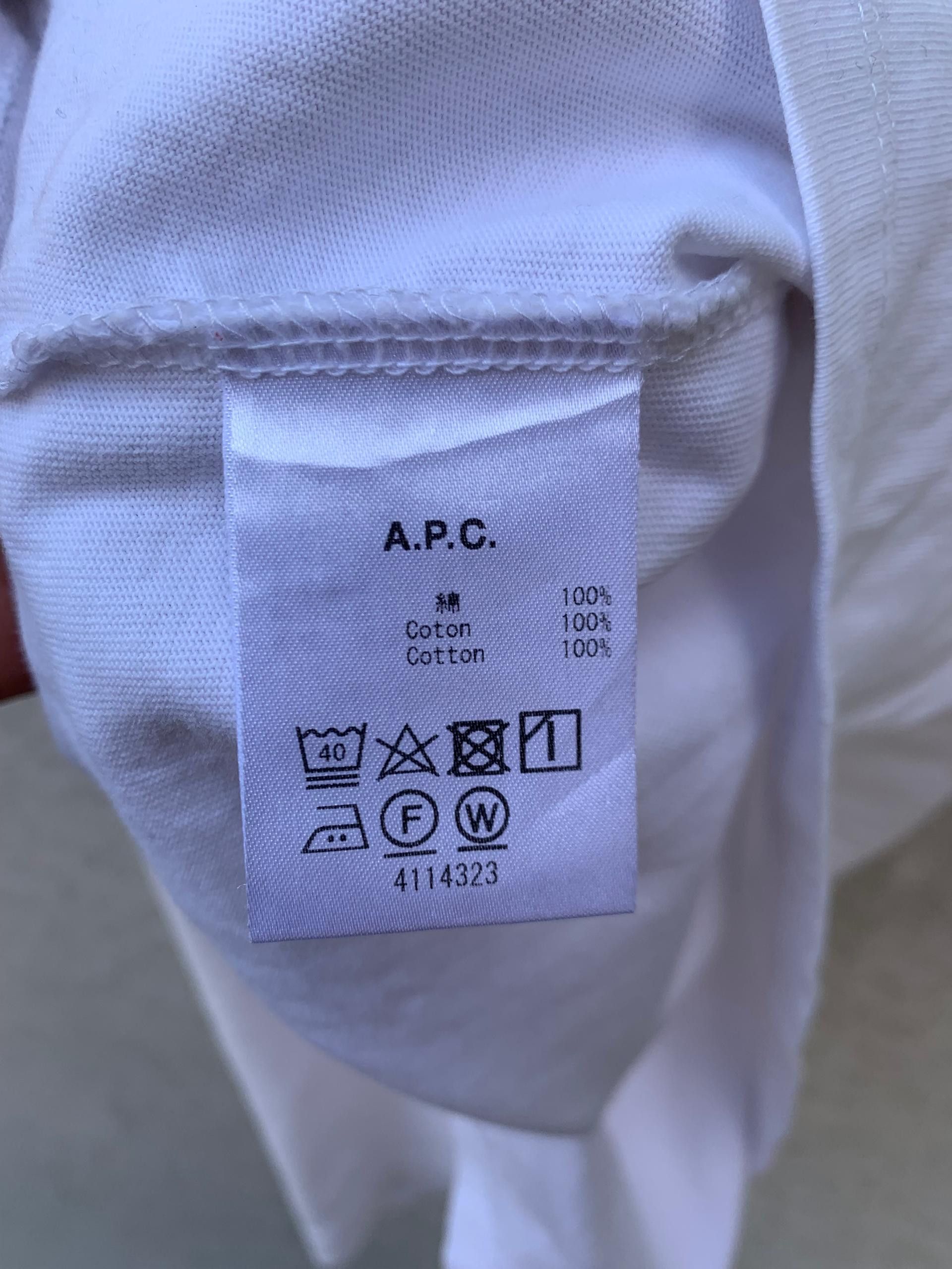 A.P.C. Vintage A.P.C Paris White Tee Size US S / EU 44-46 / 1 - 6 Thumbnail