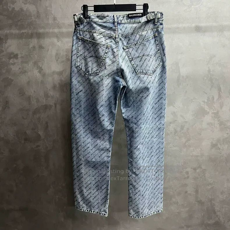 Balenciaga Balenciaga size S Ice blue water-washed distressed oversiz Size US 30 / EU 46 - 6 Thumbnail