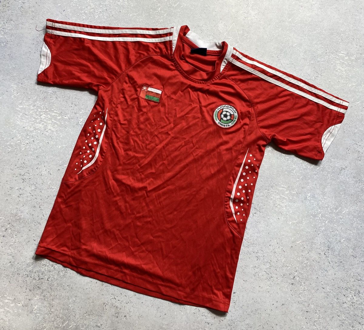 Other Red home T-shirt of the Oman national football team Size US M / EU 48-50 / 2 - 2 Thumbnail