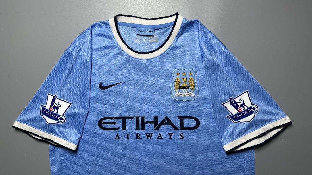 Nike MAN CITY NIKE 2013/2014 FOOTBALL HOME JERSEY #4 KOMPANY Size US XL / EU 56 / 4 - 3 Thumbnail