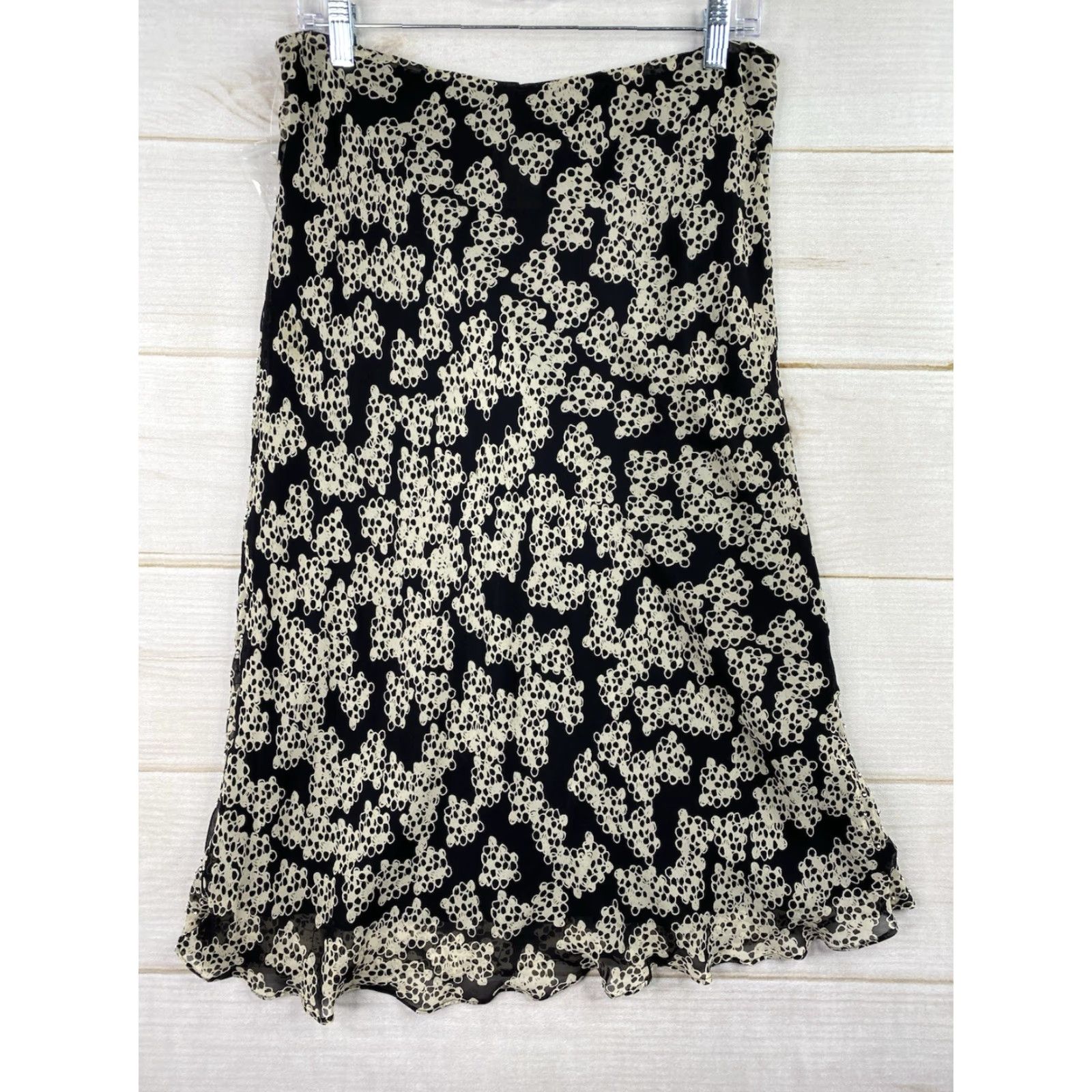 Vintage ICE Skirt Womens XL Midi Knee Length Black Silk Beaded Floral 90s Vintage Lined Dry Clean Only Party/Cocktail Comfortable Summer Season Womens Size 40" / US 18 - 7 Thumbnail