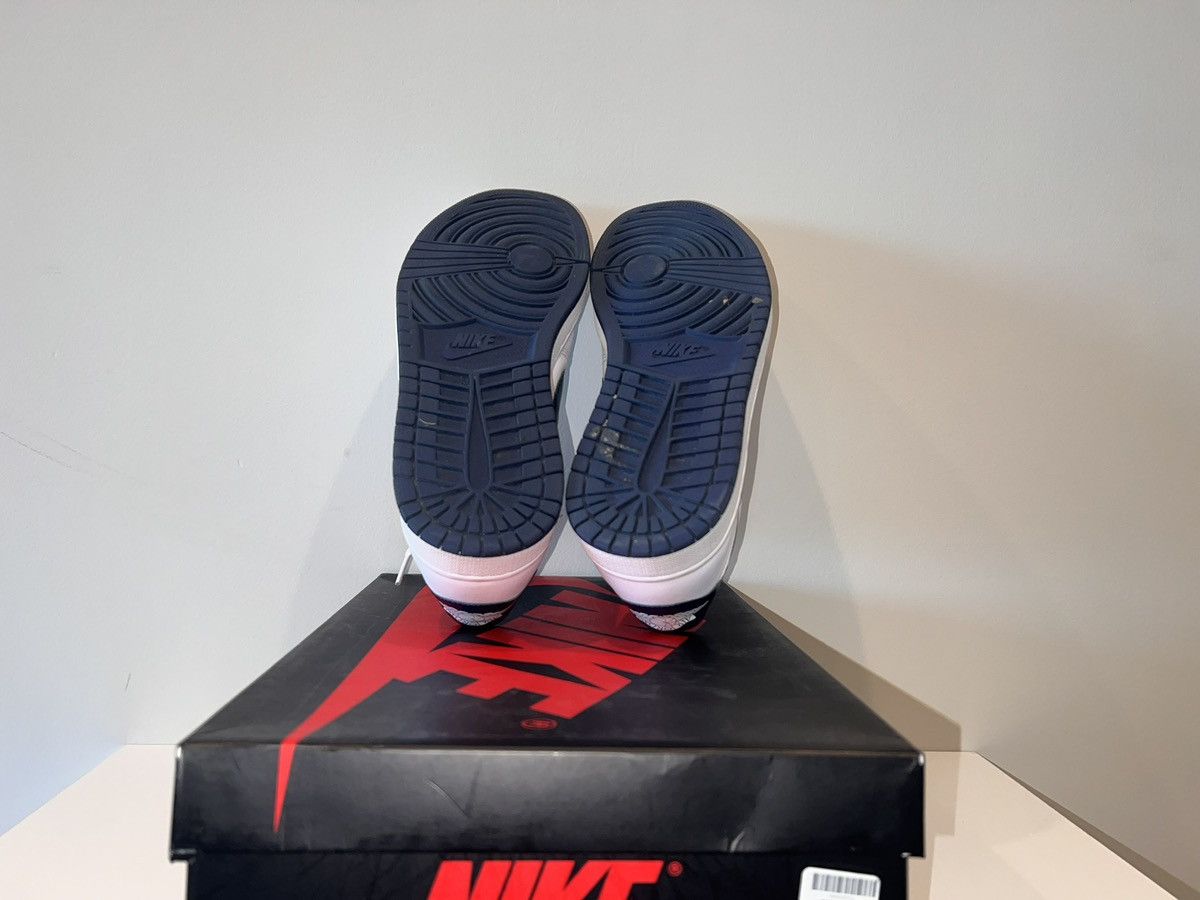 Nike 2016 Nike Air Jordan 1 Retro Low OG White Midnight Navy Size US 11 / EU 44 - 10 Thumbnail