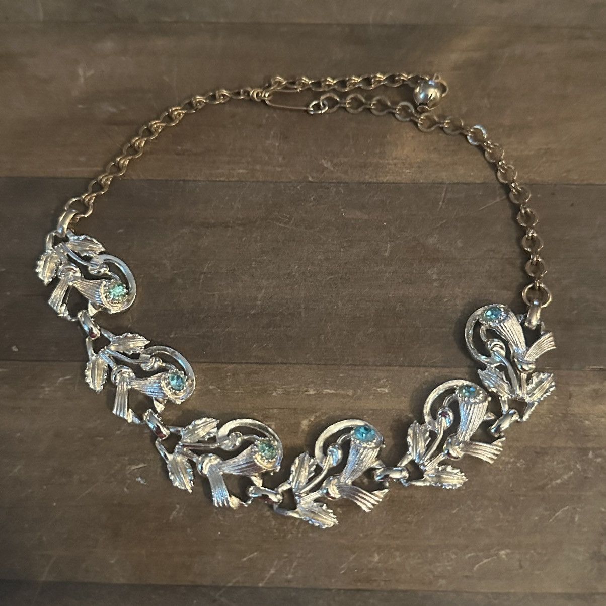 Vintage Vintage Cala Lilly and leaves link necklace Size ONE SIZE - 2 Thumbnail
